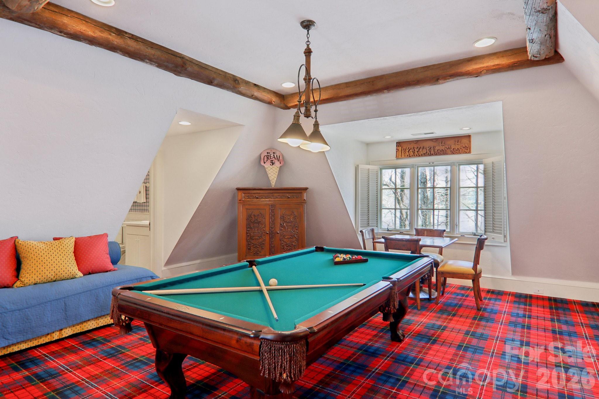 138 Indian Trace — Lake Toxaway