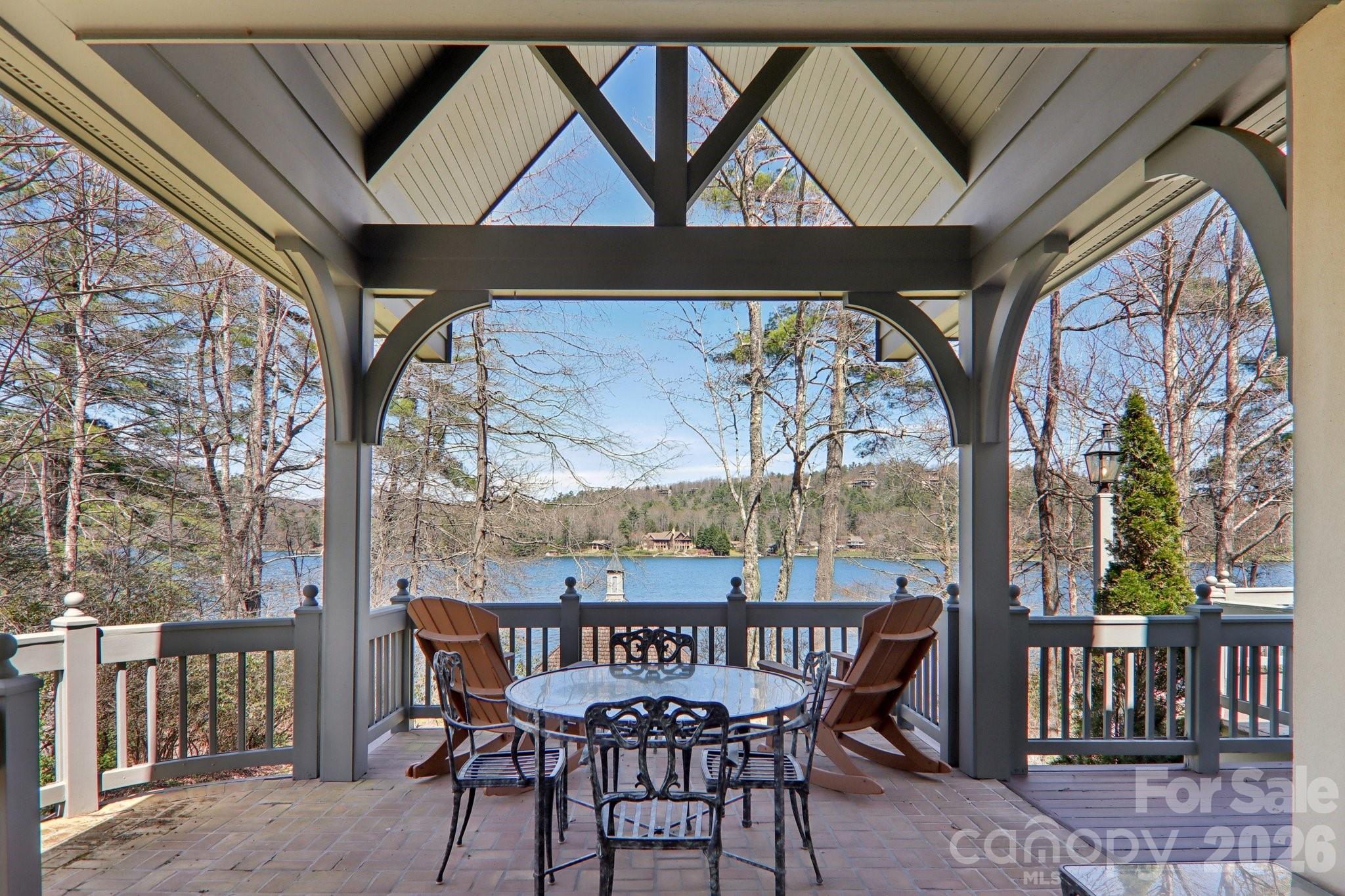 138 Indian Trace — Lake Toxaway