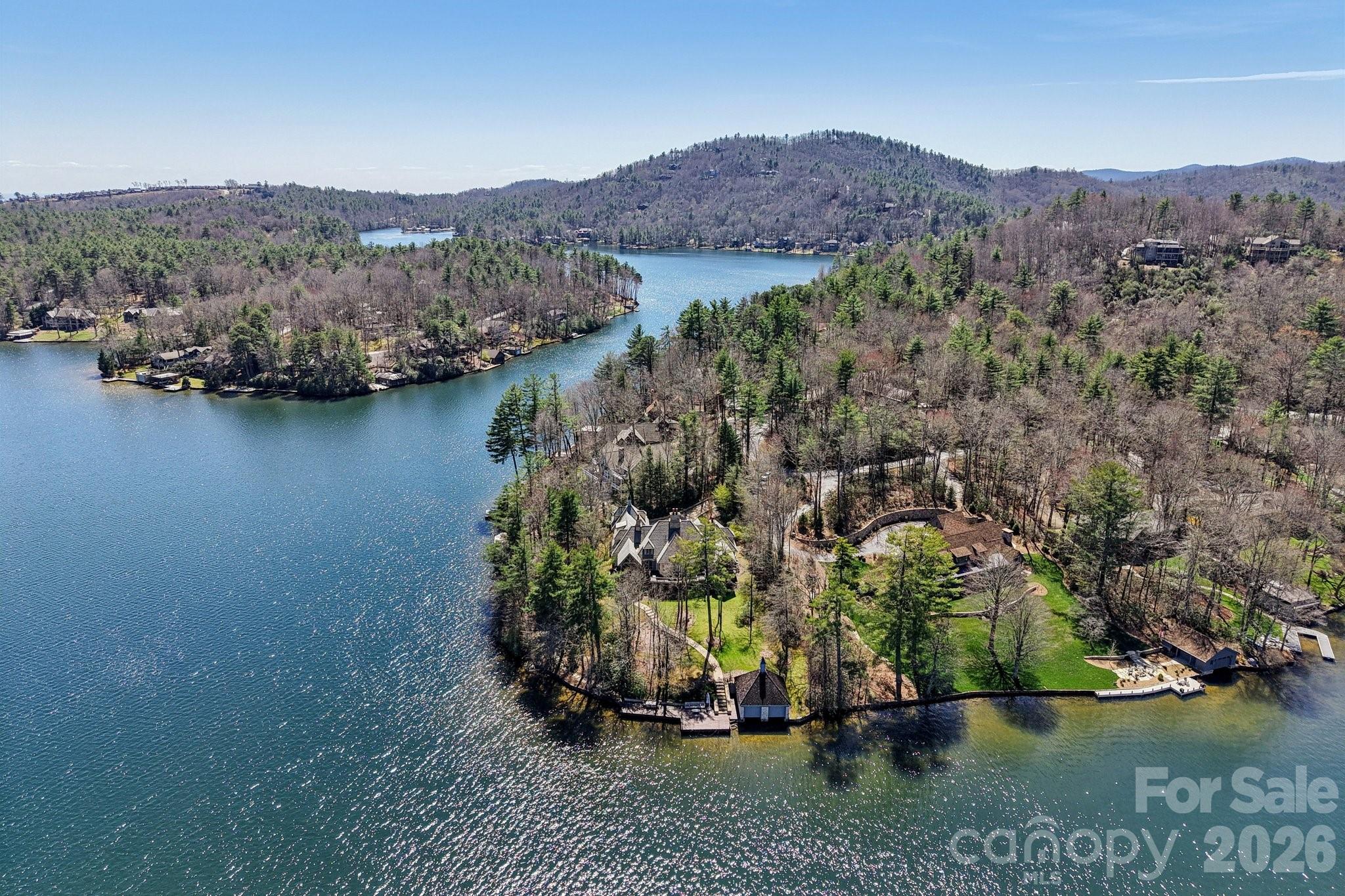 138 Indian Trace — Lake Toxaway
