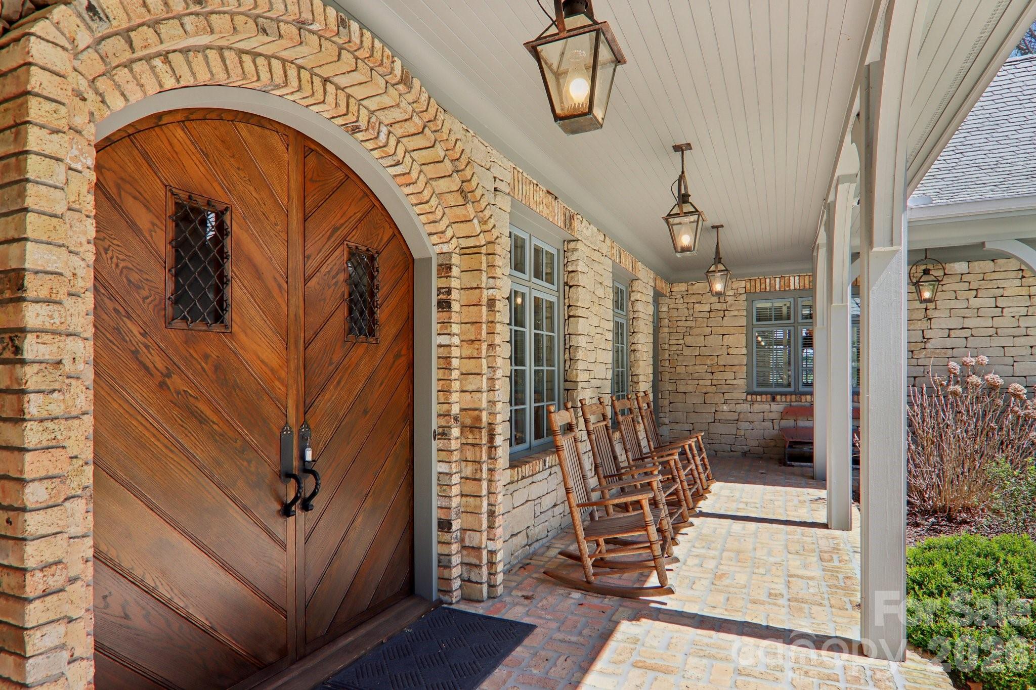 138 Indian Trace — Lake Toxaway