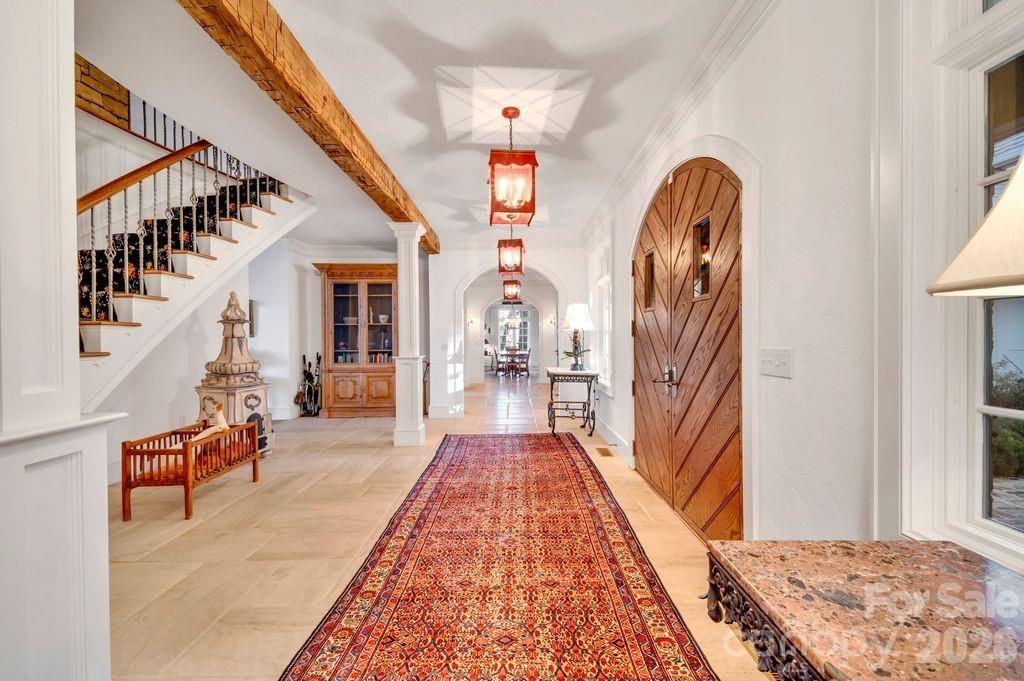 138 Indian Trace — Lake Toxaway