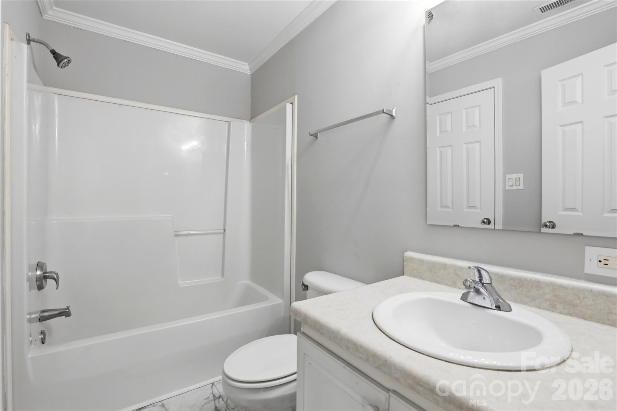 7019 Walnut Ridge Court — Charlotte