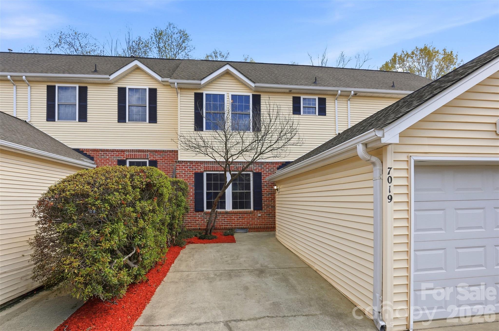 7019 Walnut Ridge Court — Charlotte