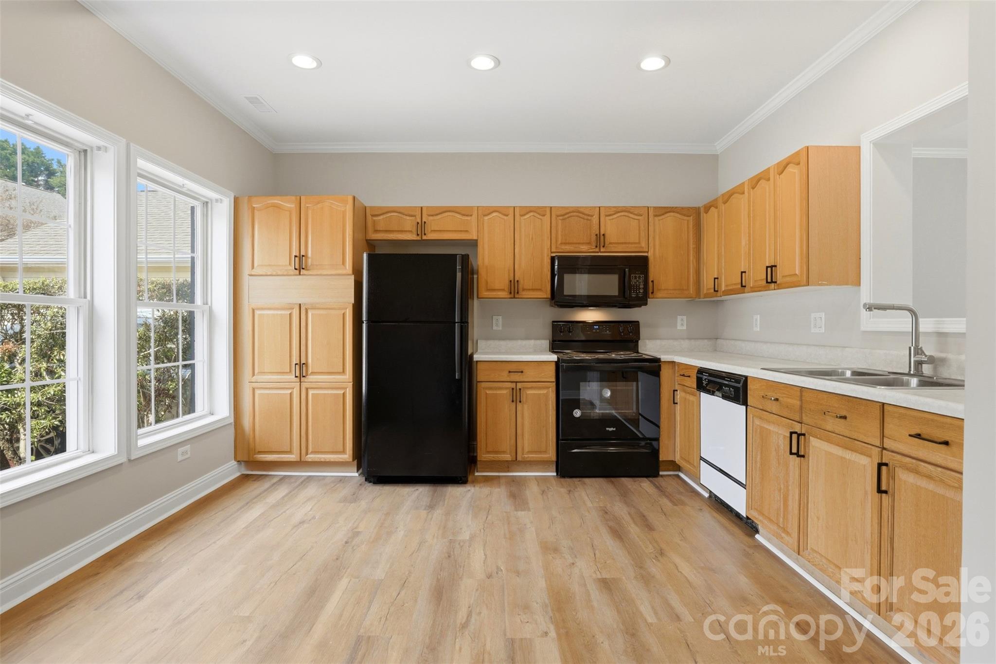 7019 Walnut Ridge Court — Charlotte