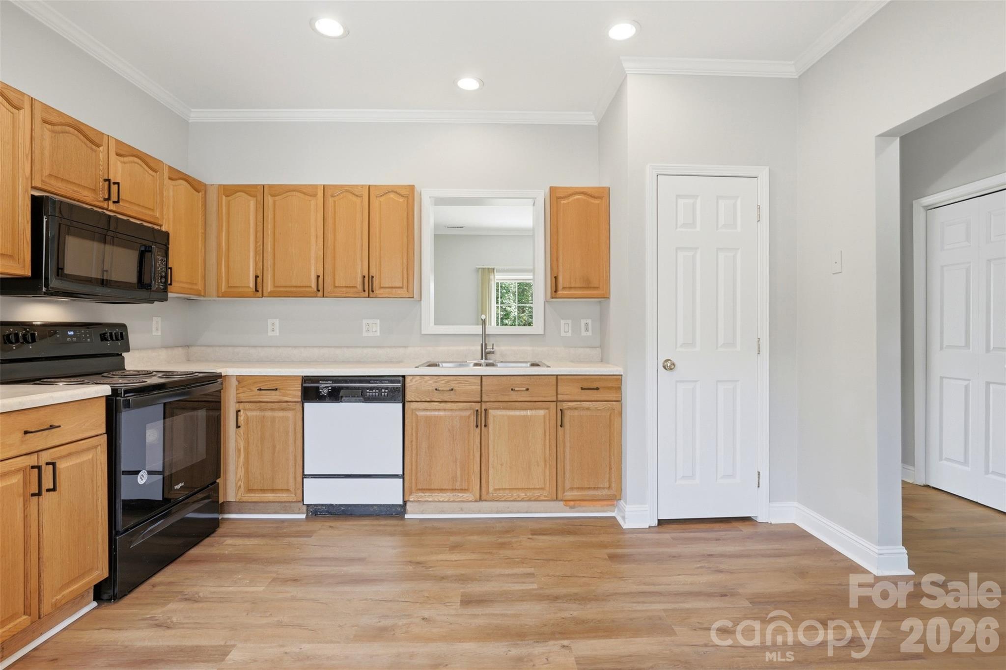 7019 Walnut Ridge Court — Charlotte
