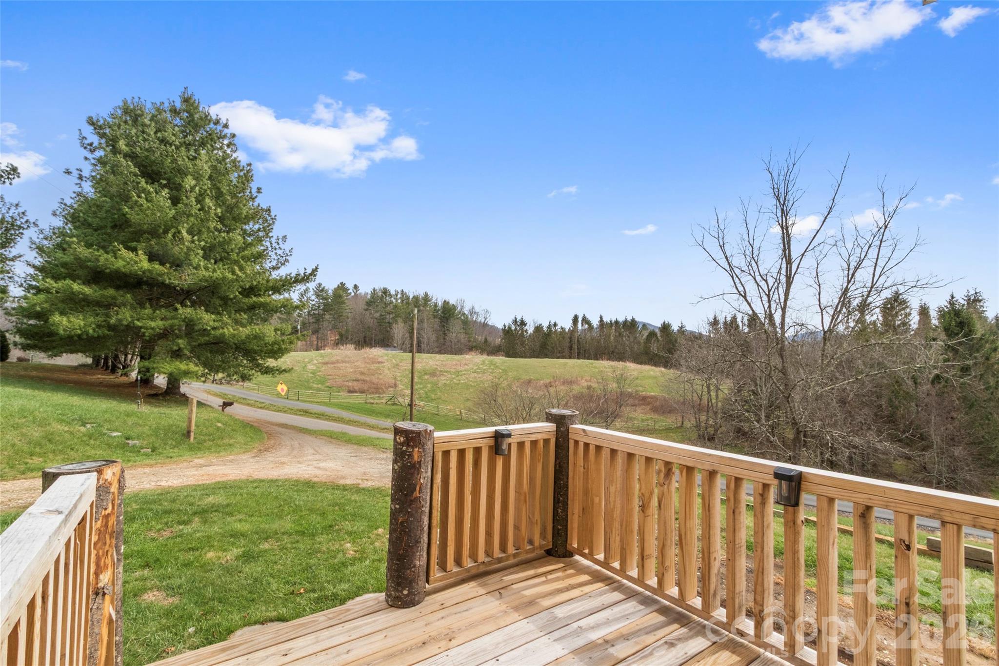 138 Robert Phillips Road — Bakersville
