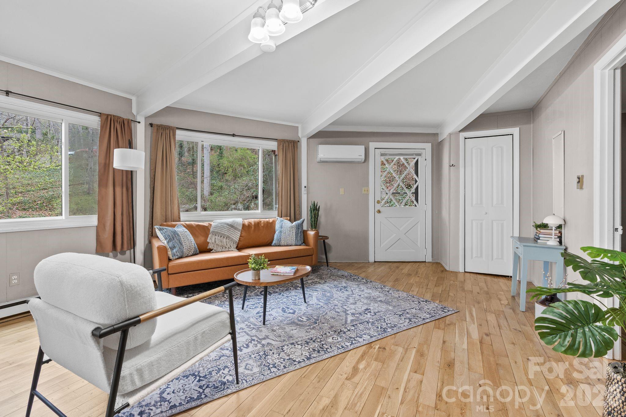 355 Sunset Drive — Asheville