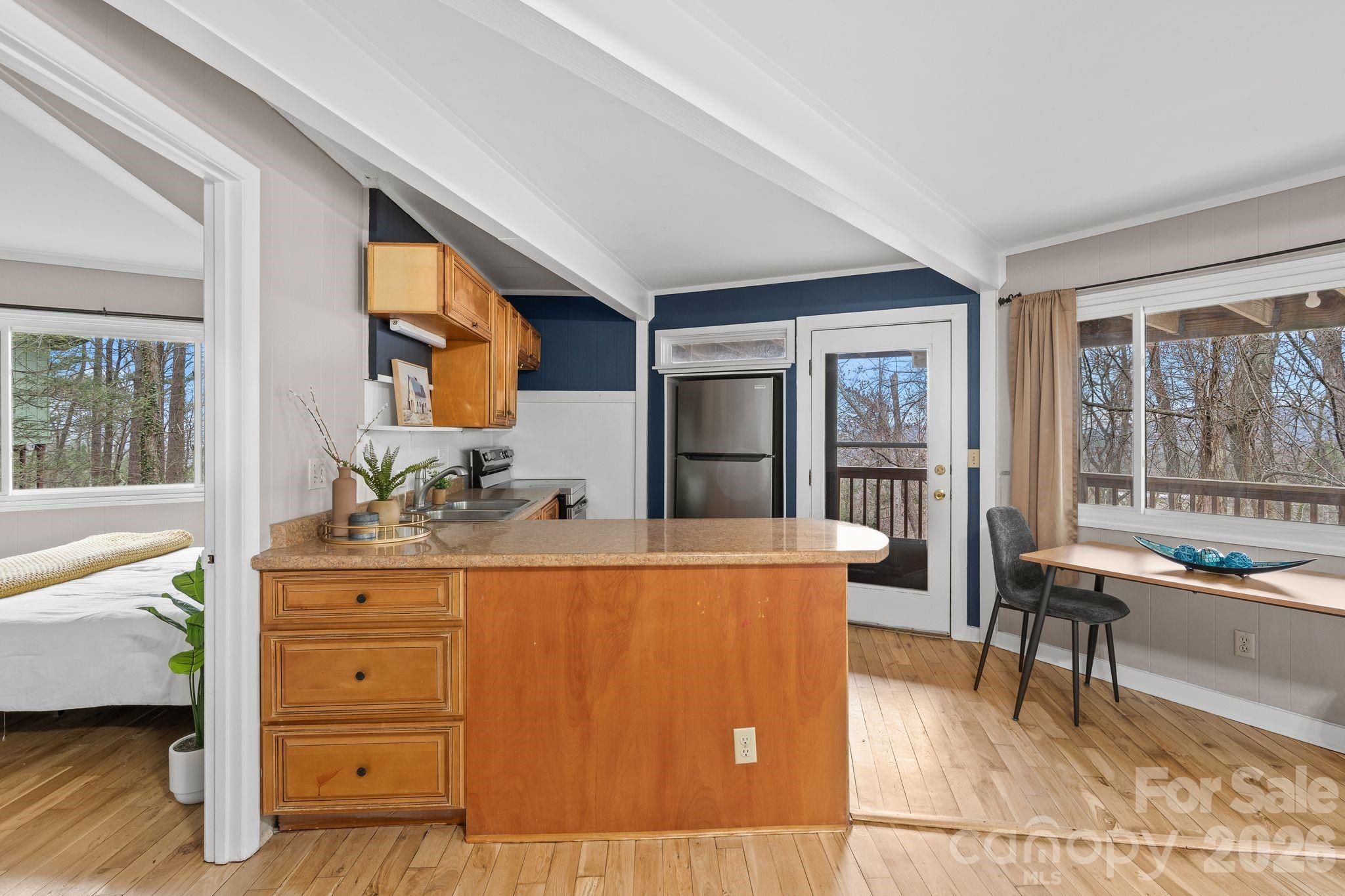 355 Sunset Drive — Asheville
