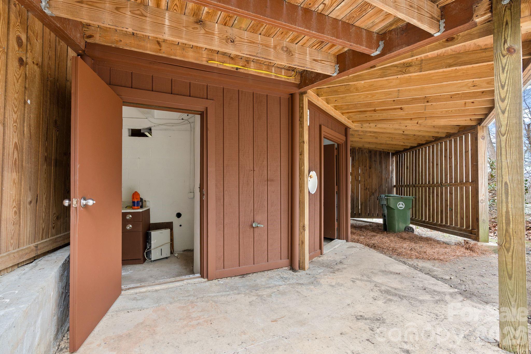 355 Sunset Drive — Asheville