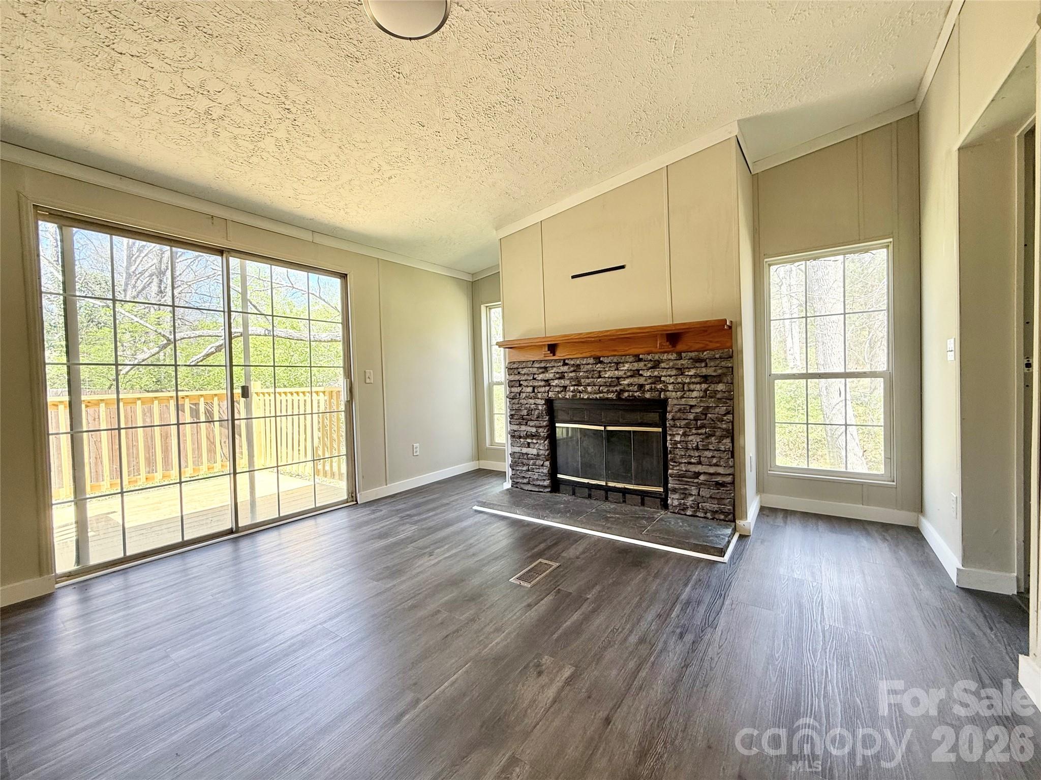 129 Reed Street — Peachland