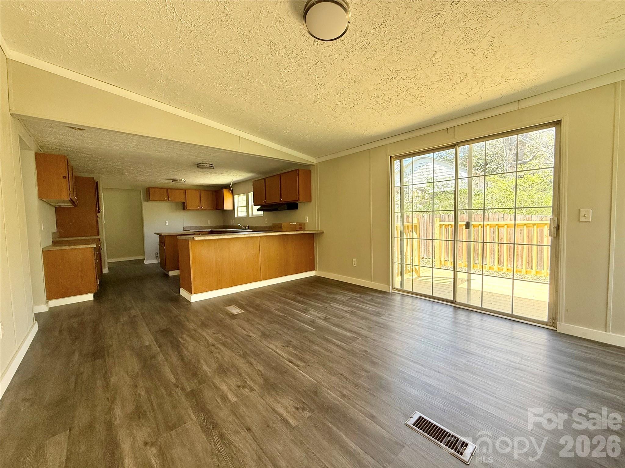 129 Reed Street — Peachland