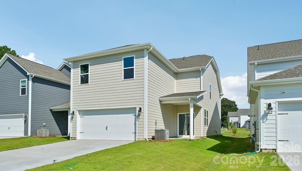9315 Carver Avenue — Huntersville