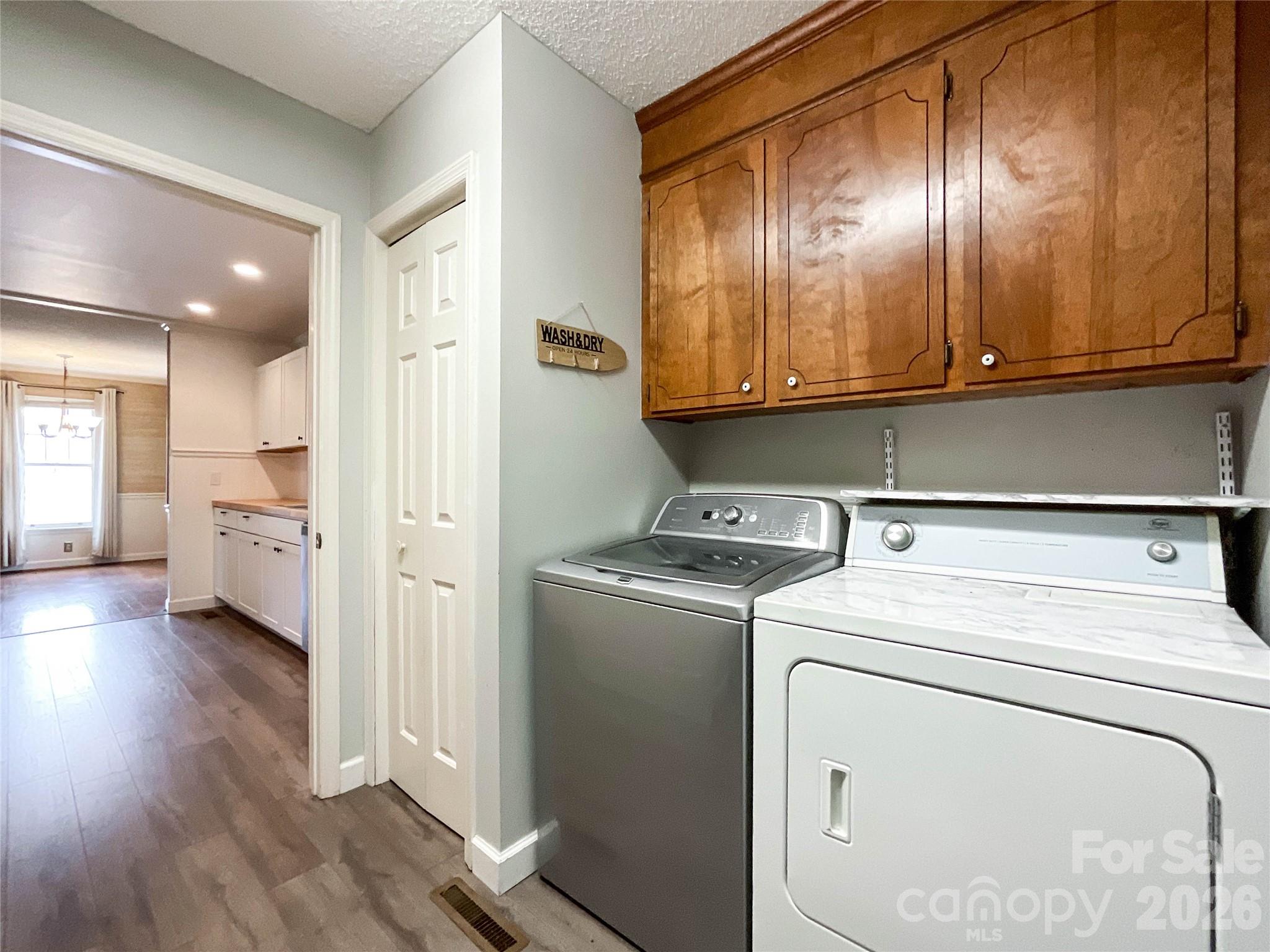 819 Triple Creek Road — Mount Croghan