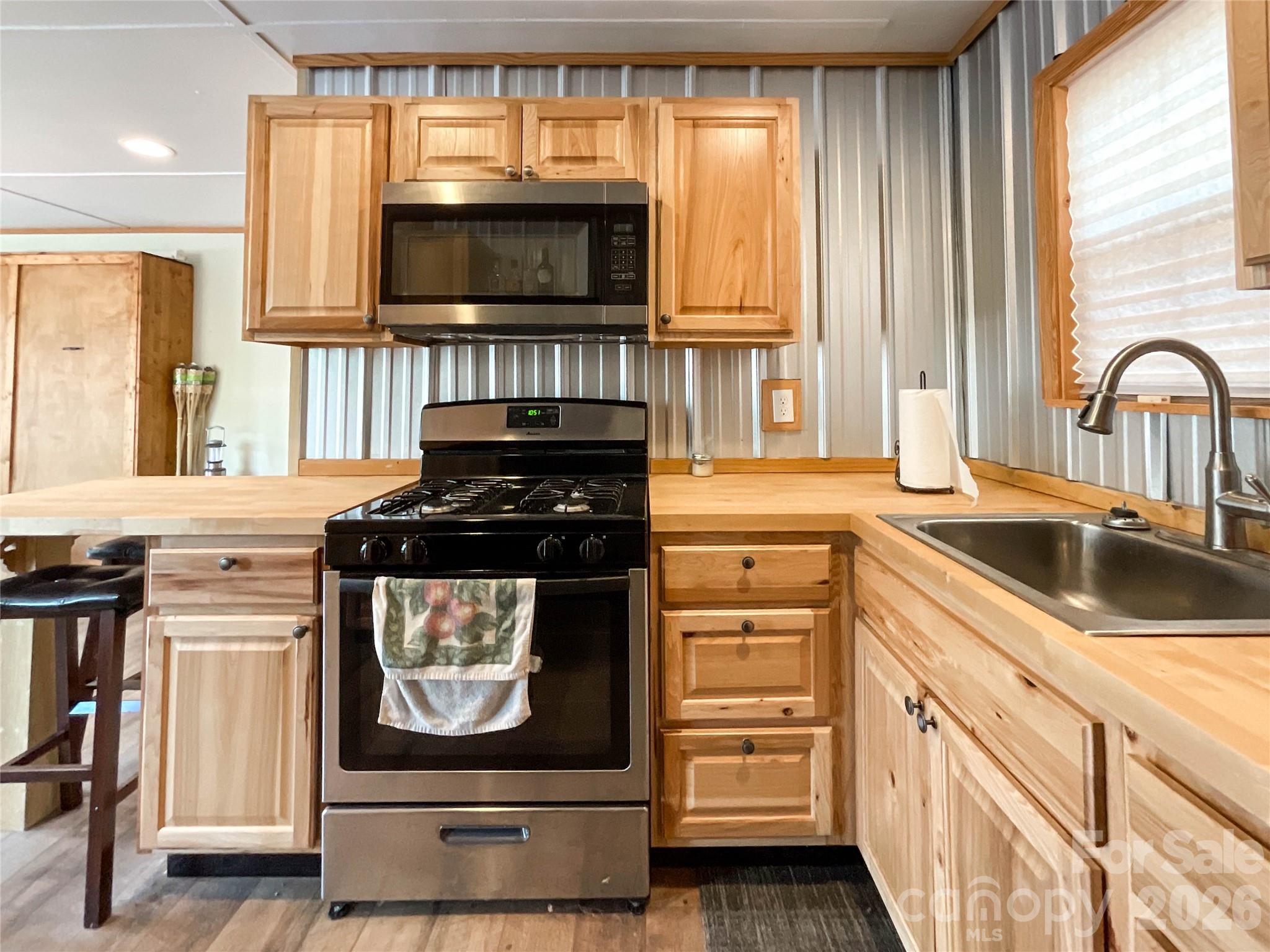 819 Triple Creek Road — Mount Croghan