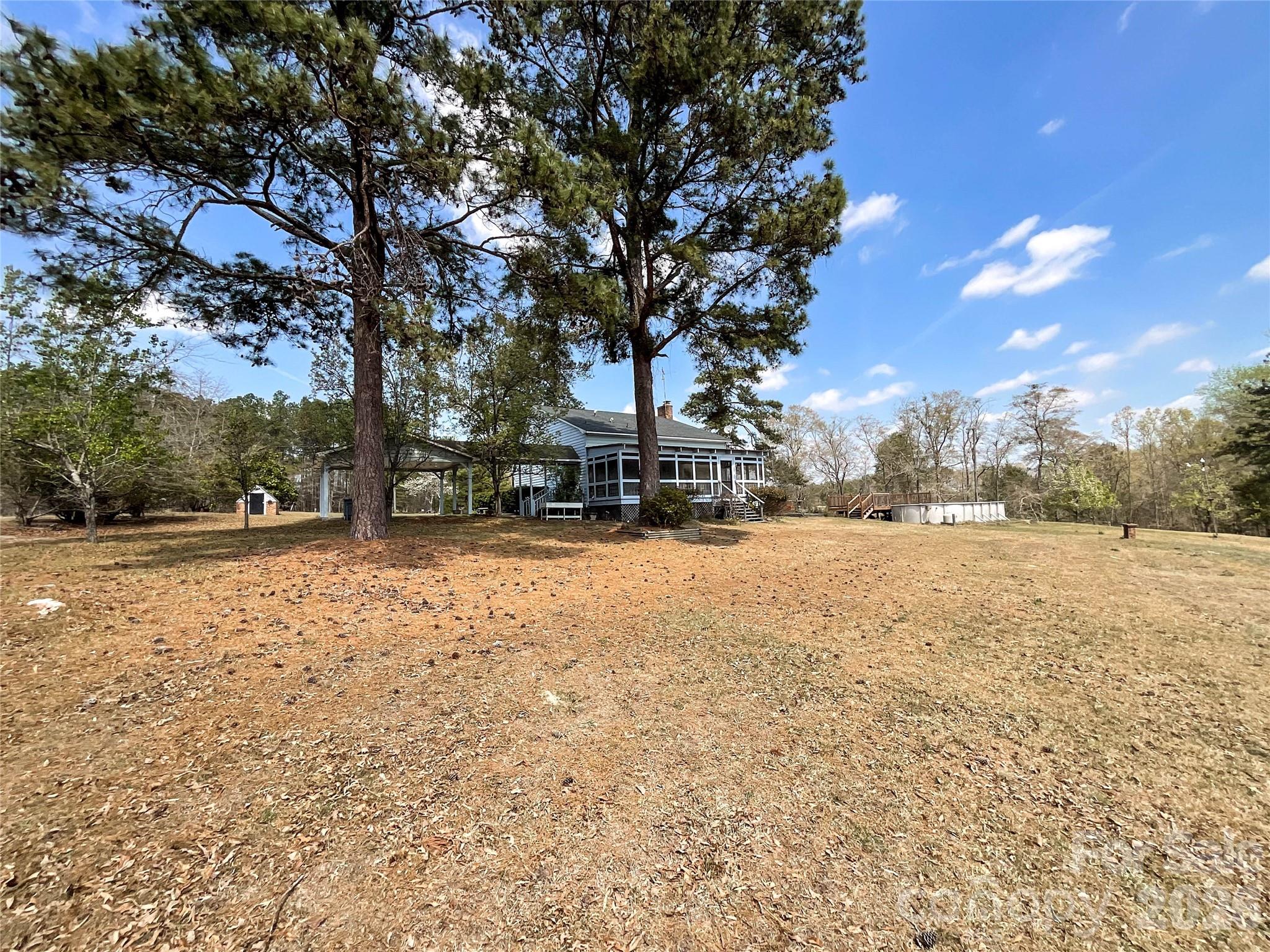 819 Triple Creek Road — Mount Croghan