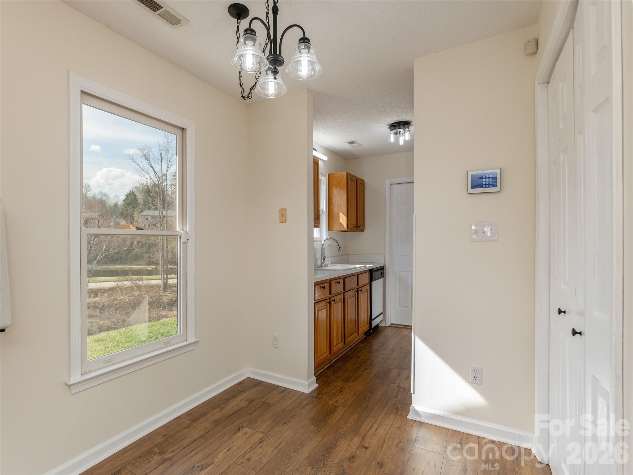 203 Rocky Mountain Way — Arden