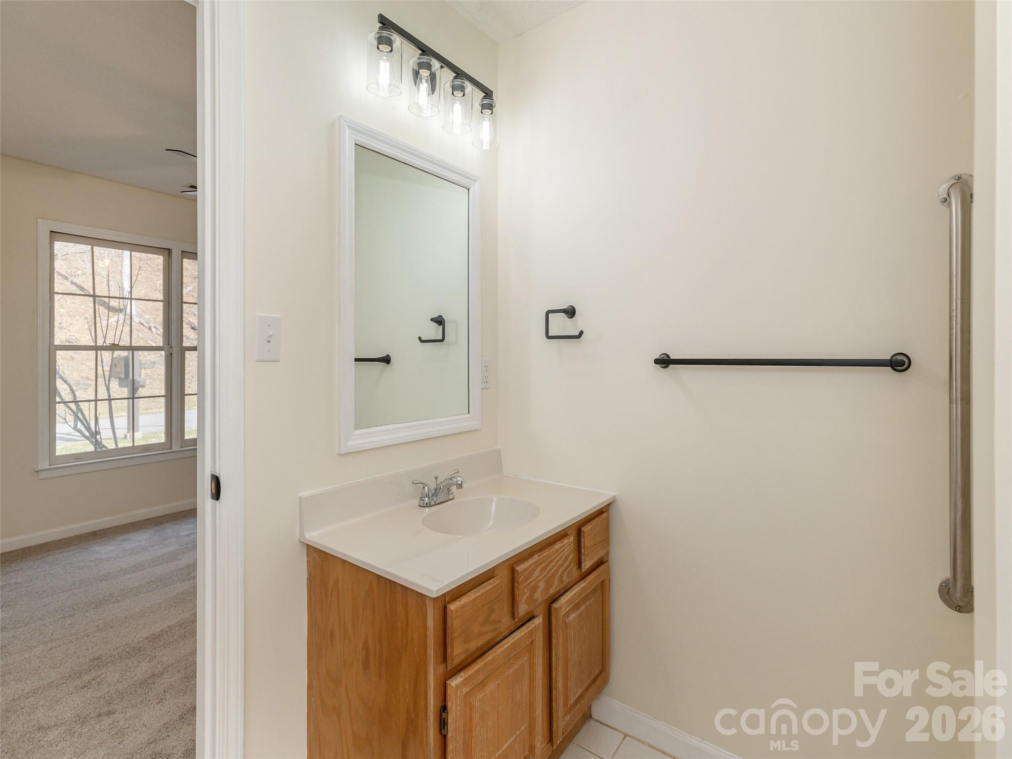 203 Rocky Mountain Way — Arden