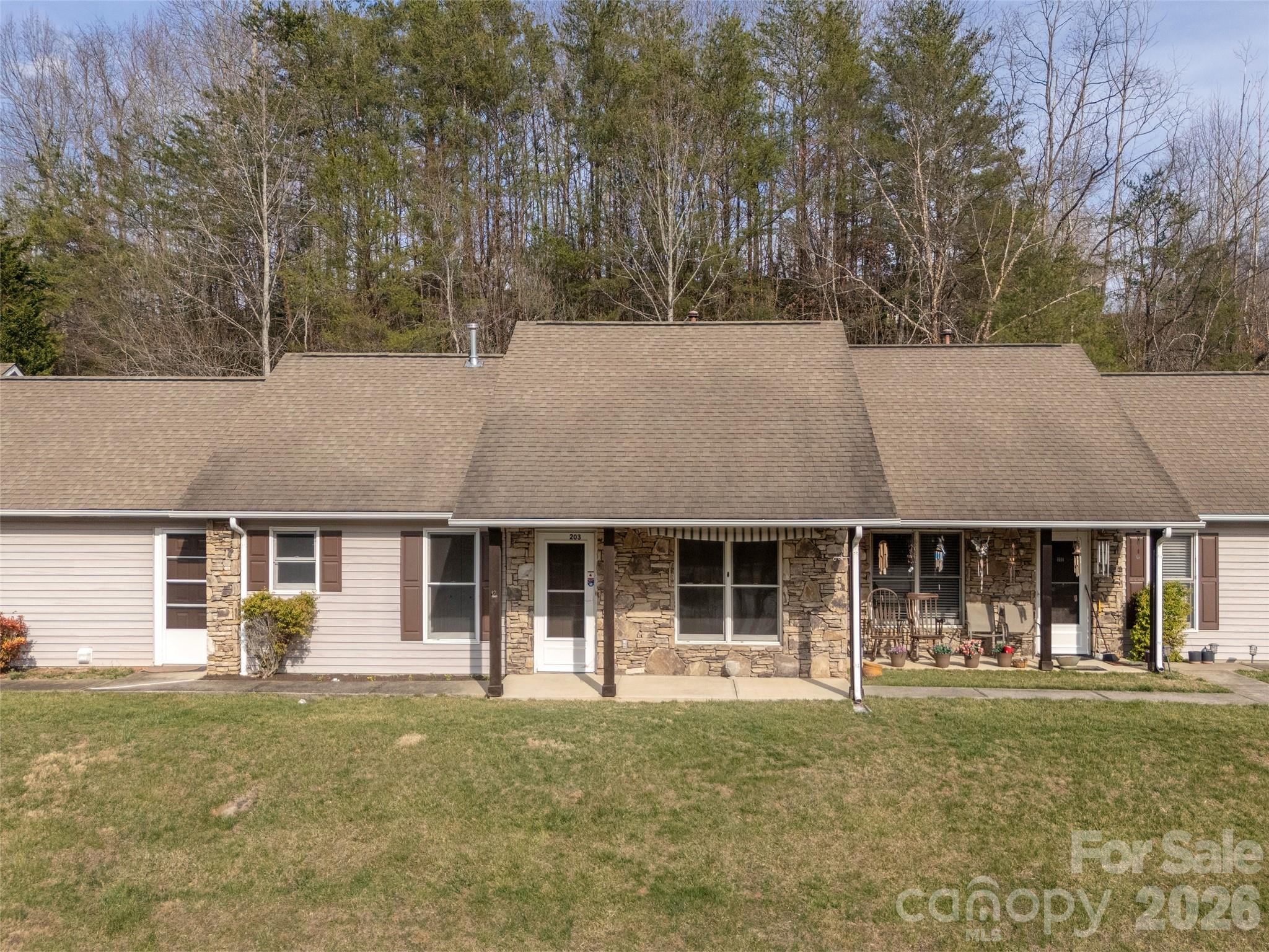 203 Rocky Mountain Way — Arden