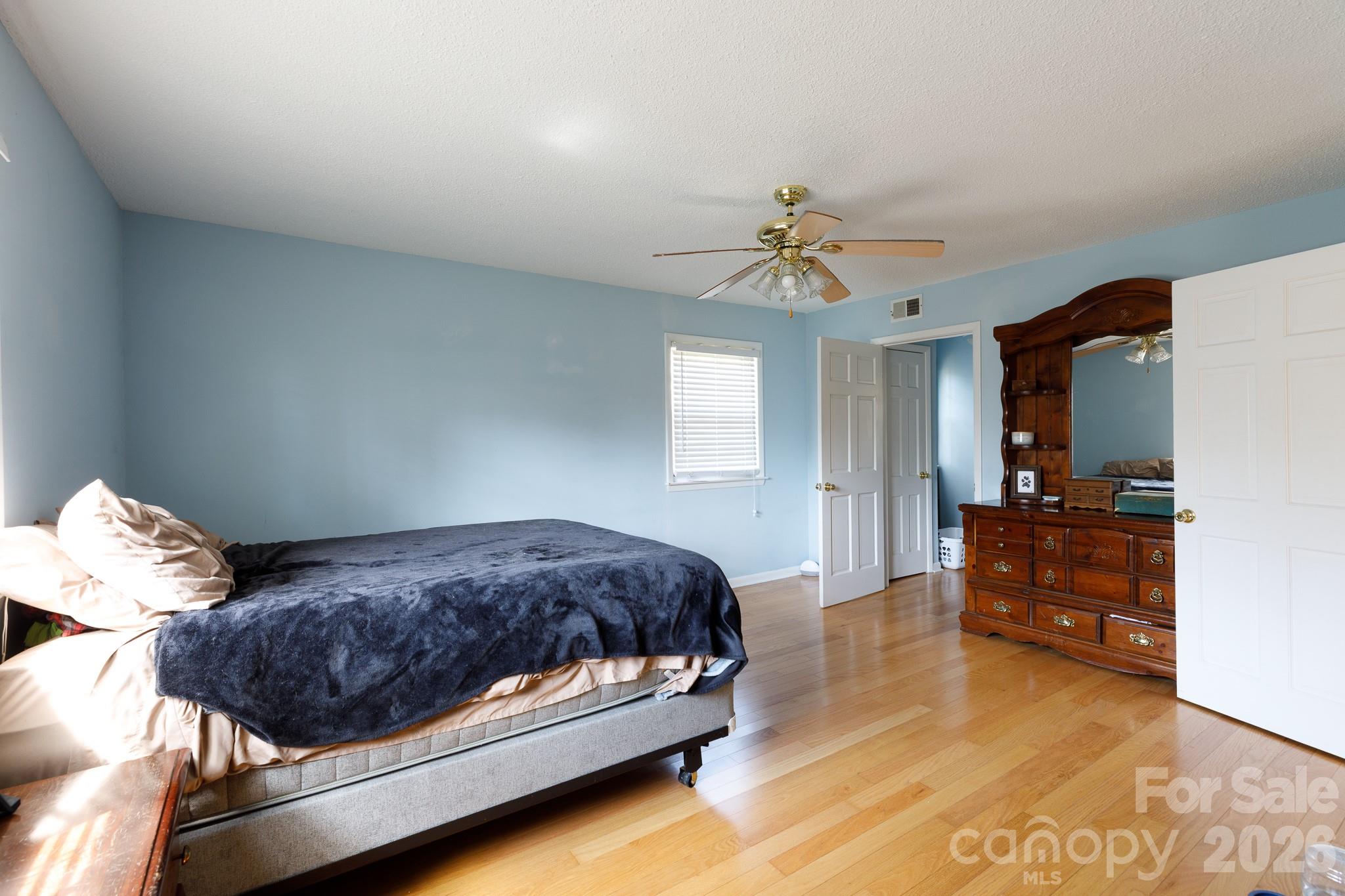 300 Carlisle Avenue — Winnsboro
