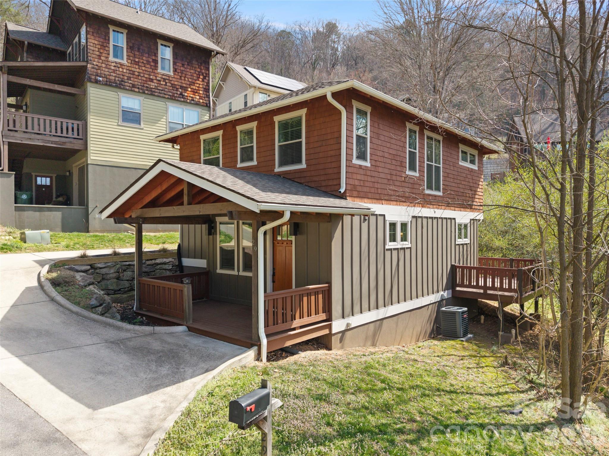29 Shady Park Lane — Asheville