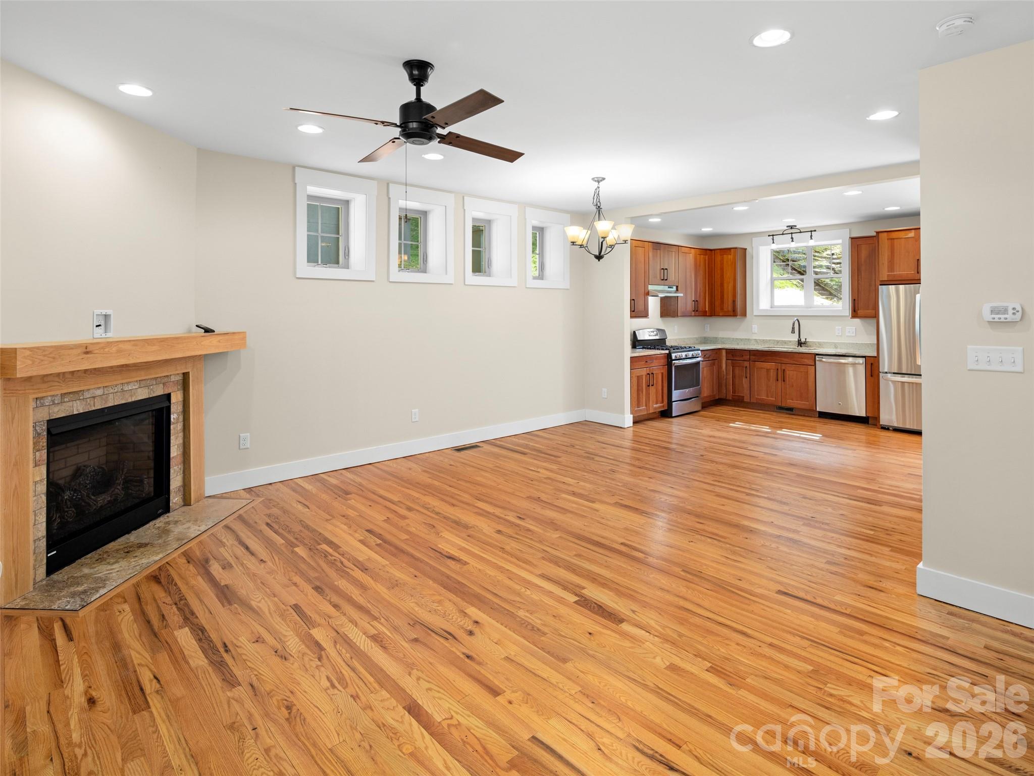 29 Shady Park Lane — Asheville