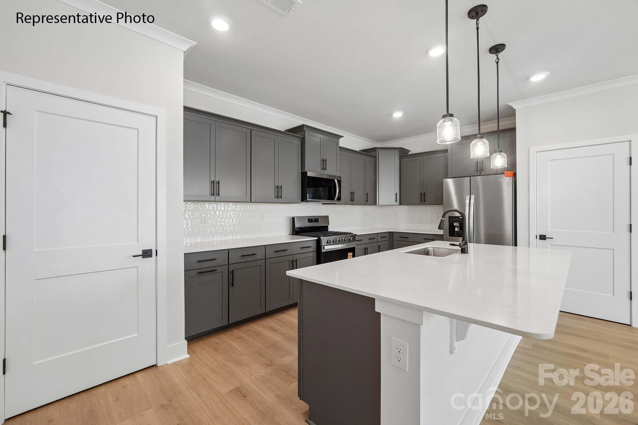 9327 Carver Avenue — Huntersville