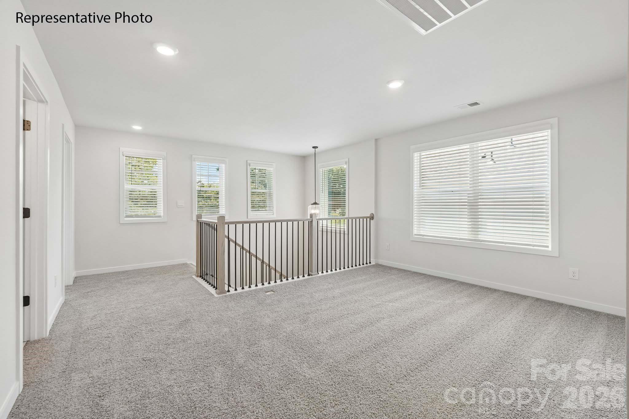 9327 Carver Avenue — Huntersville