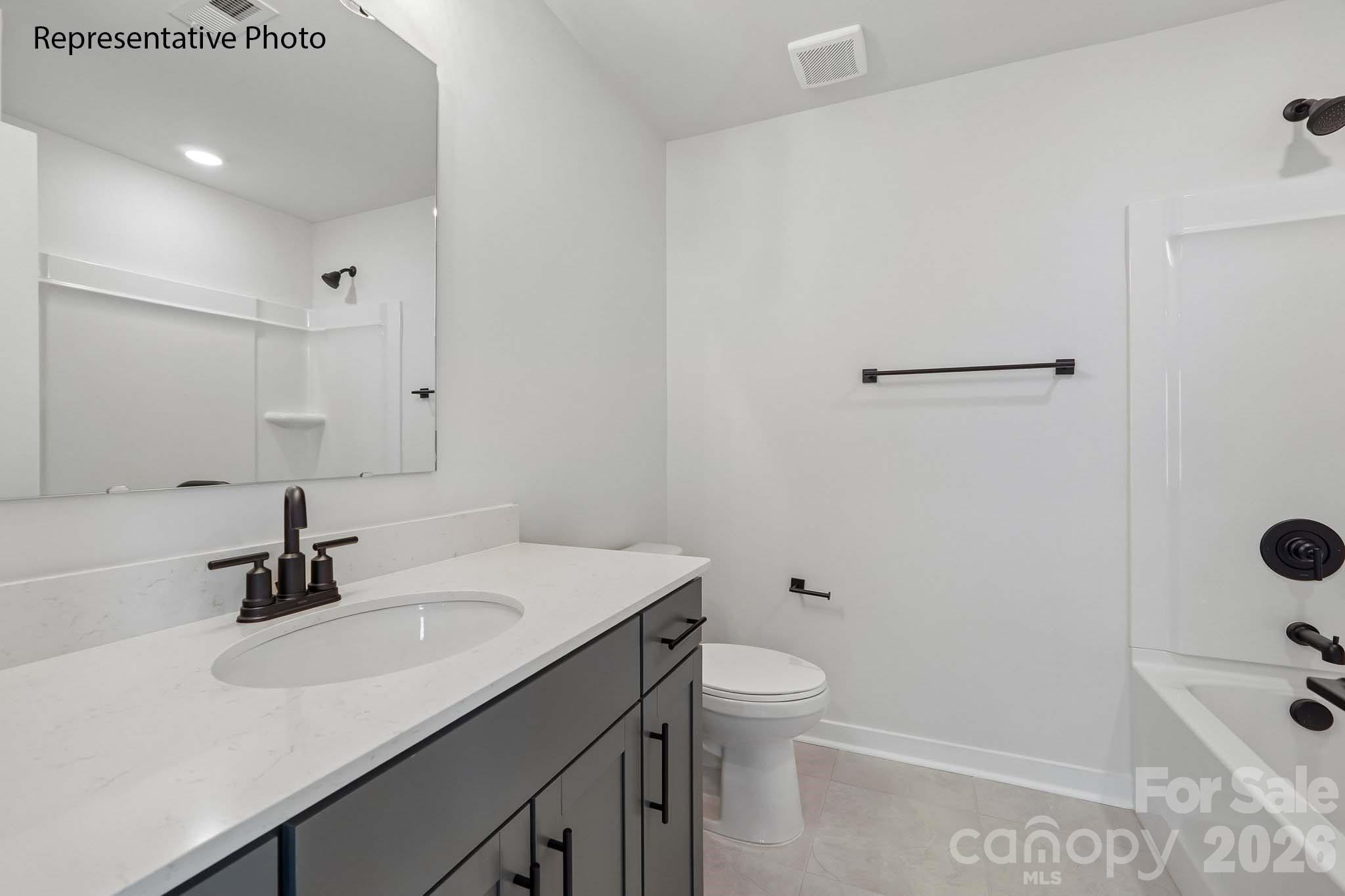 9327 Carver Avenue — Huntersville