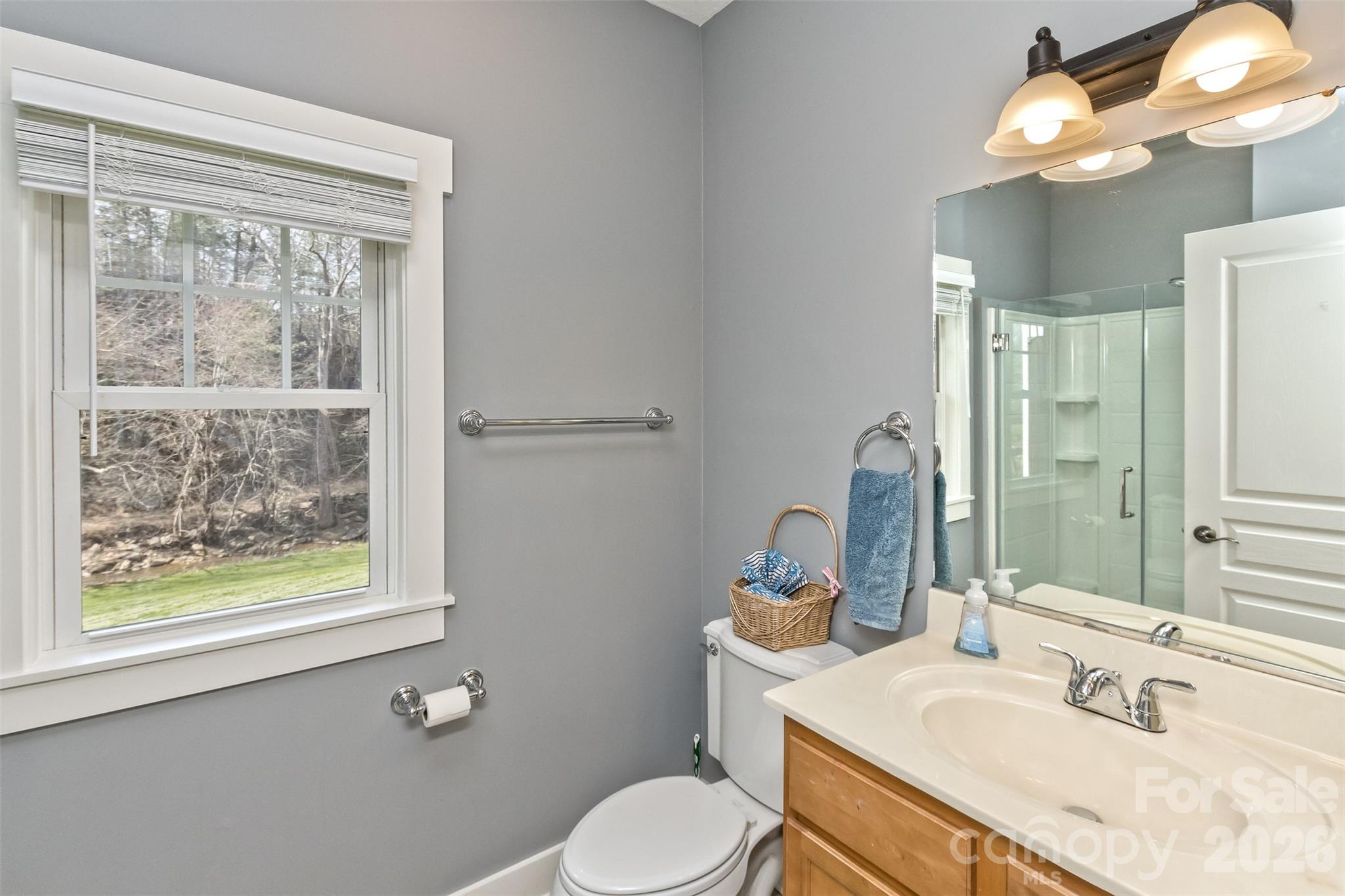 37 Creekside View Drive — Asheville