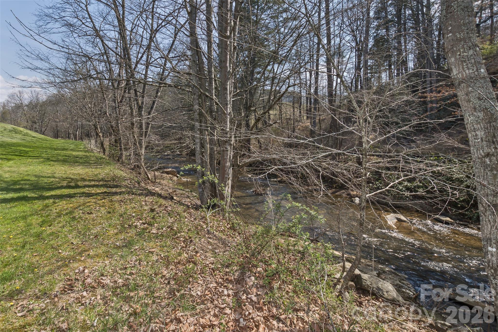 37 Creekside View Drive — Asheville
