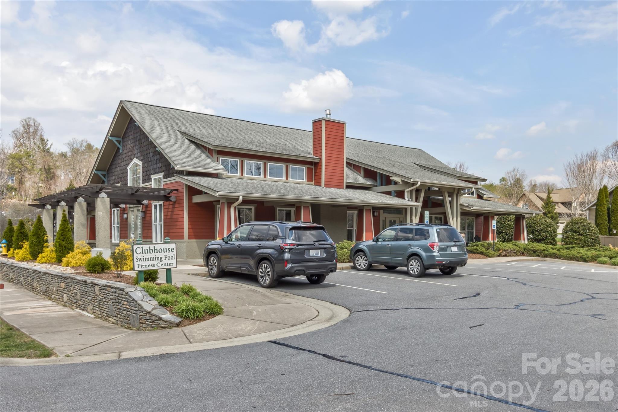 37 Creekside View Drive — Asheville