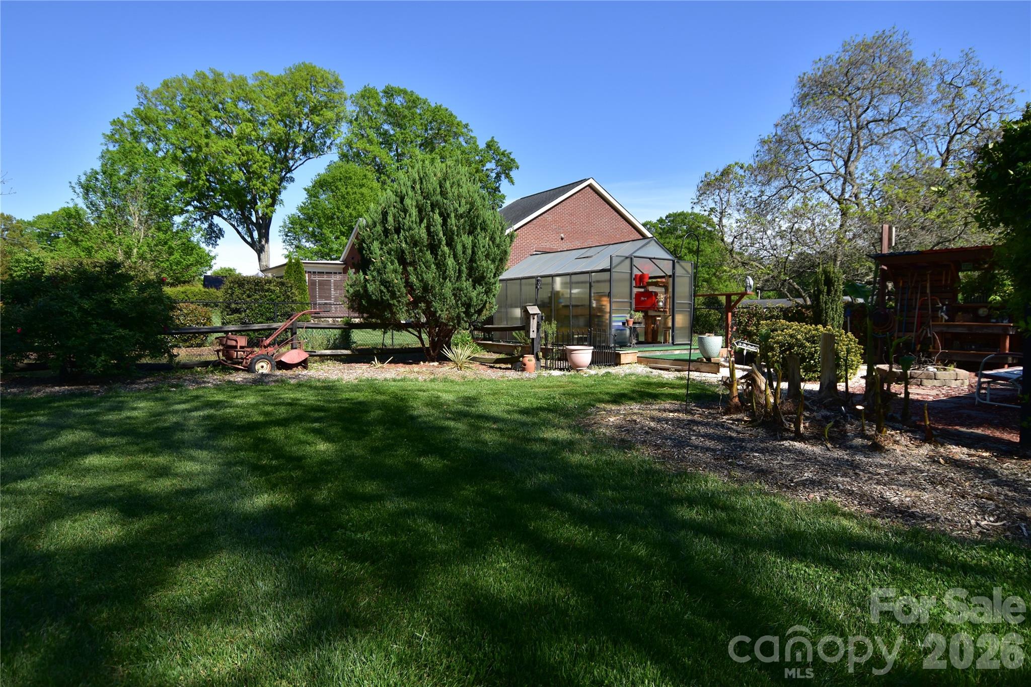 202 Mount Holly Huntersville Road — Huntersville