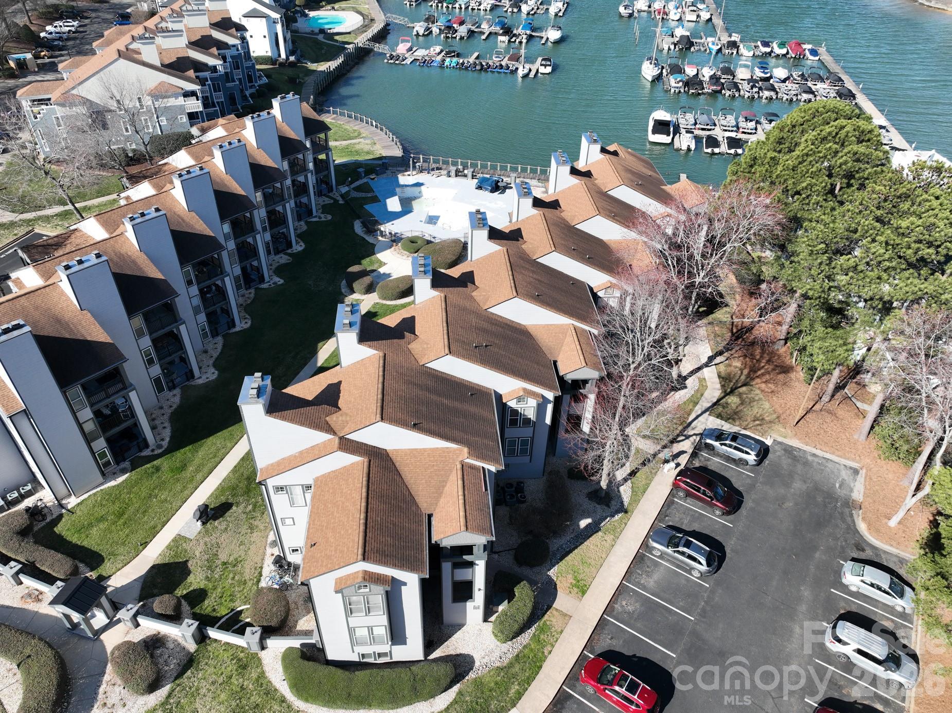 18851 Vineyard Point Lane — Cornelius