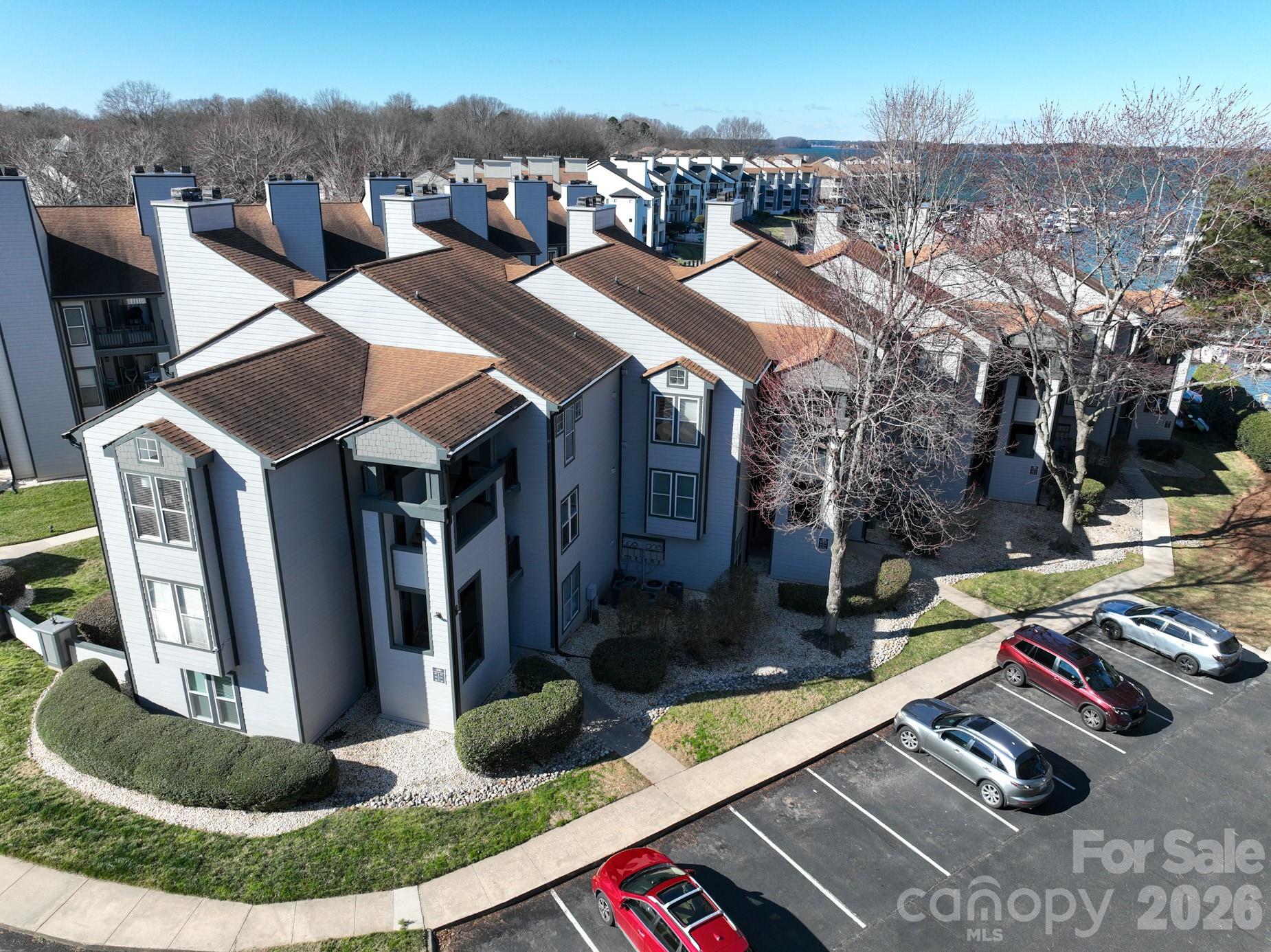 18851 Vineyard Point Lane — Cornelius
