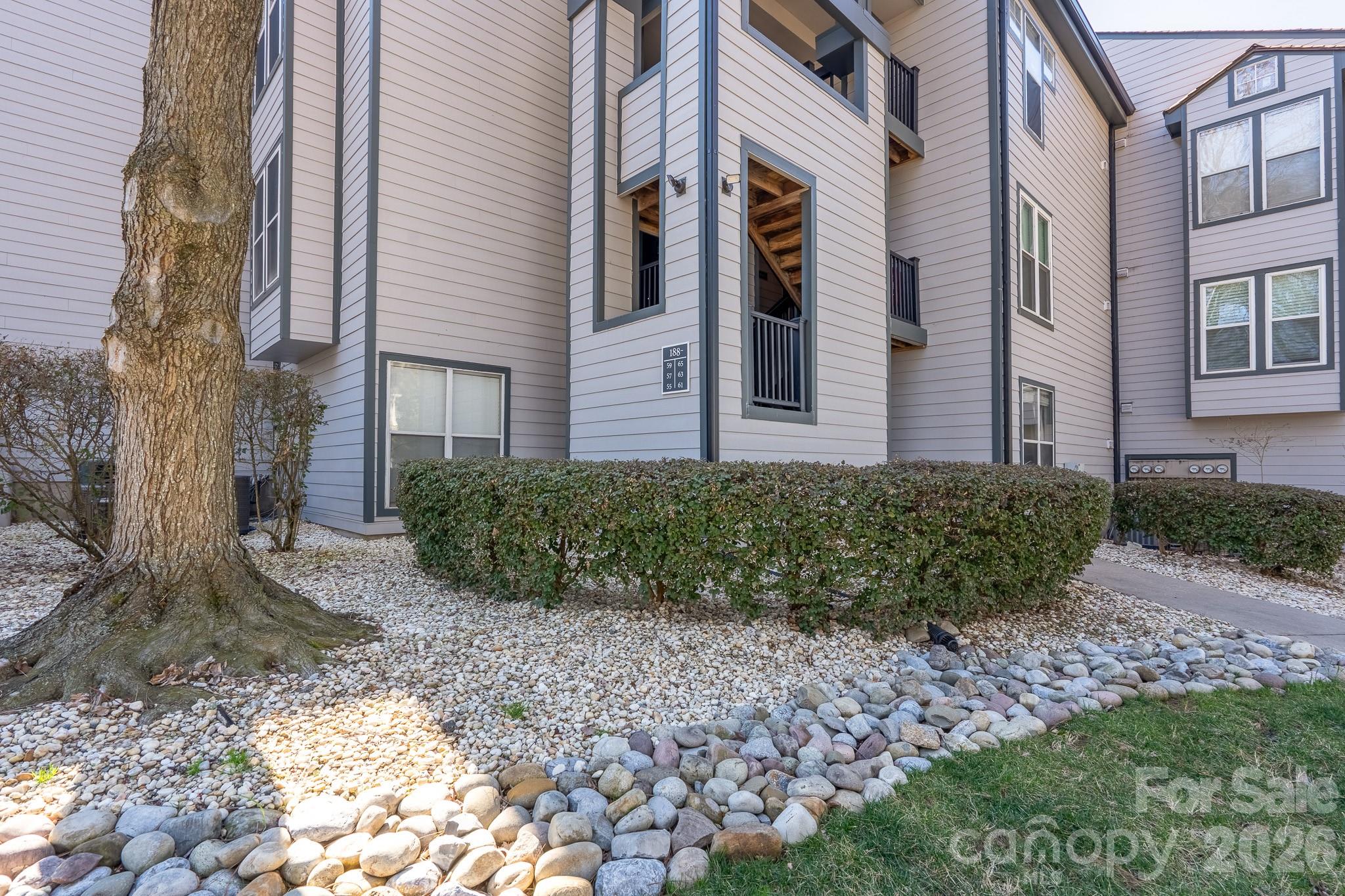 18851 Vineyard Point Lane — Cornelius