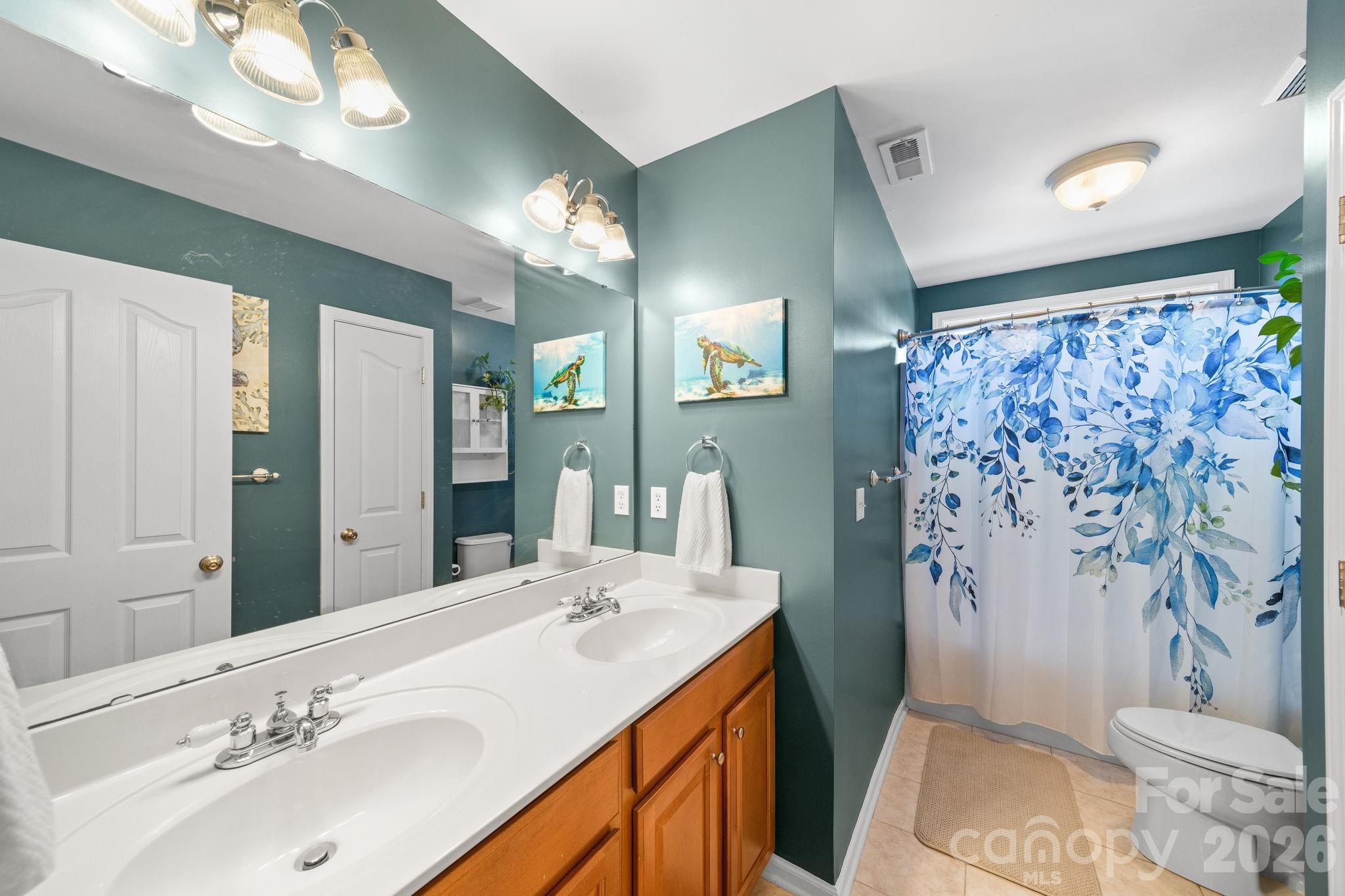 6802 Olde Sycamore Drive — Mint Hill