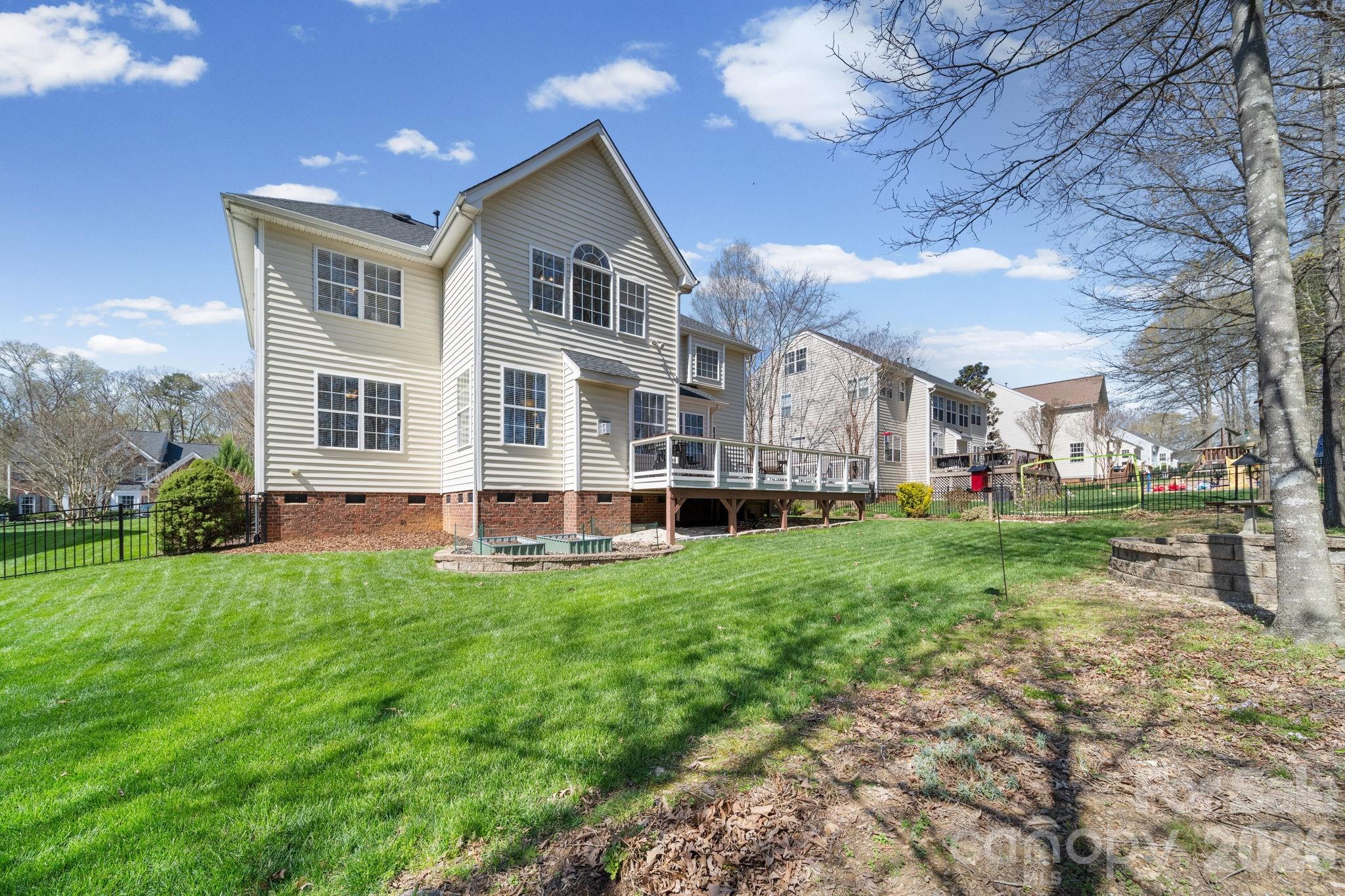 6802 Olde Sycamore Drive — Mint Hill