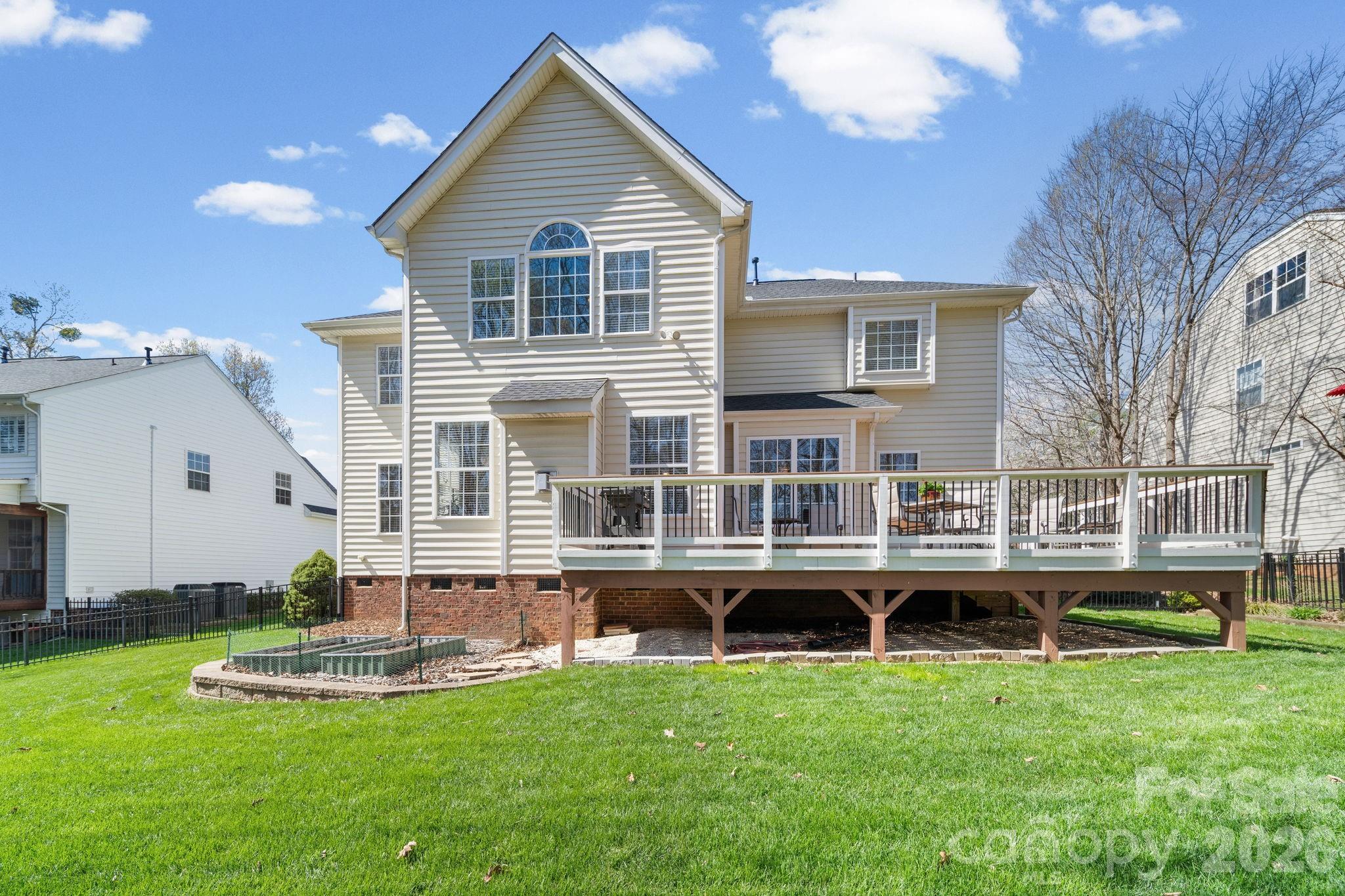 6802 Olde Sycamore Drive — Mint Hill