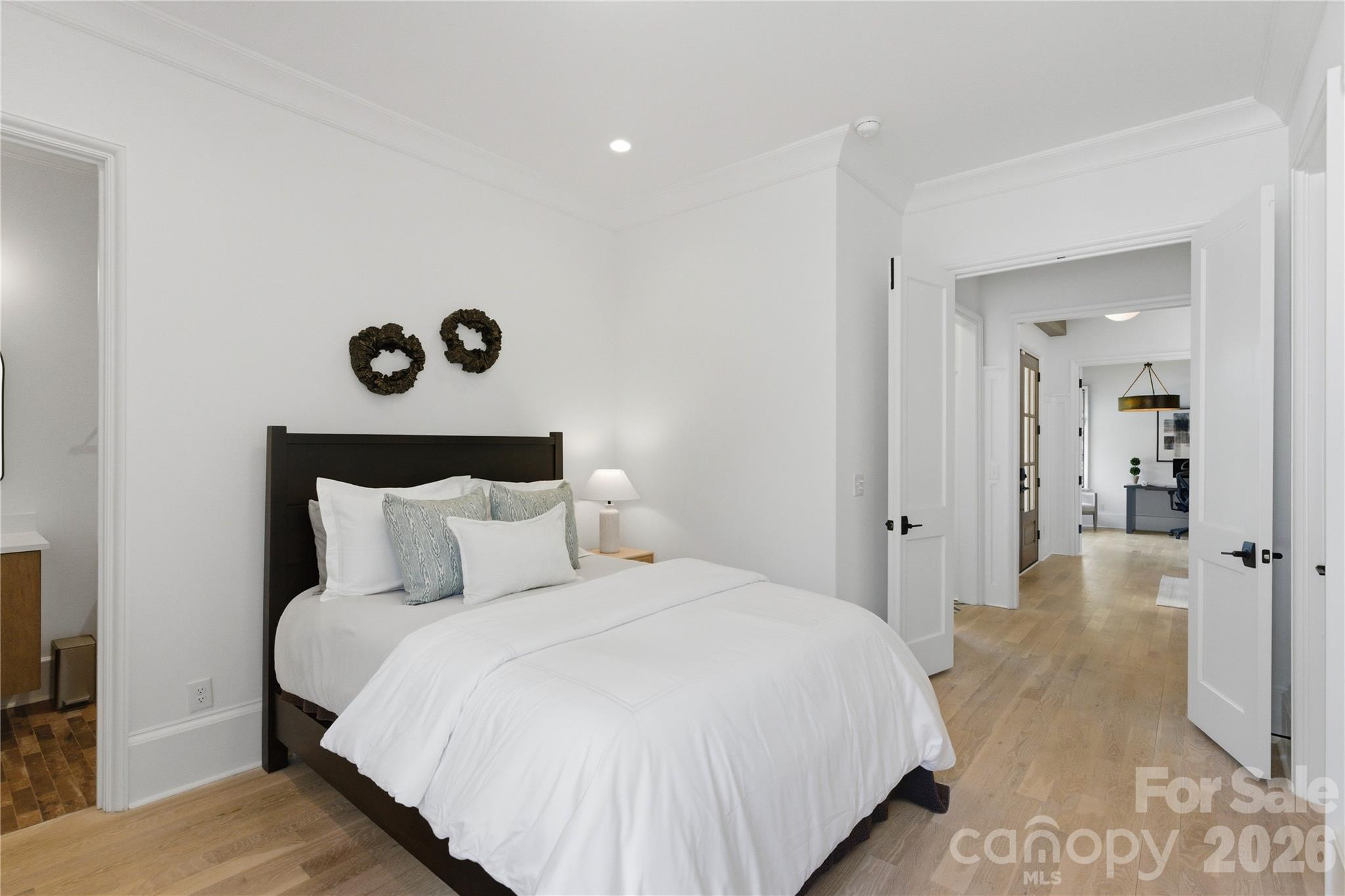 7005 Chateau Bordeaux Lane — Charlotte