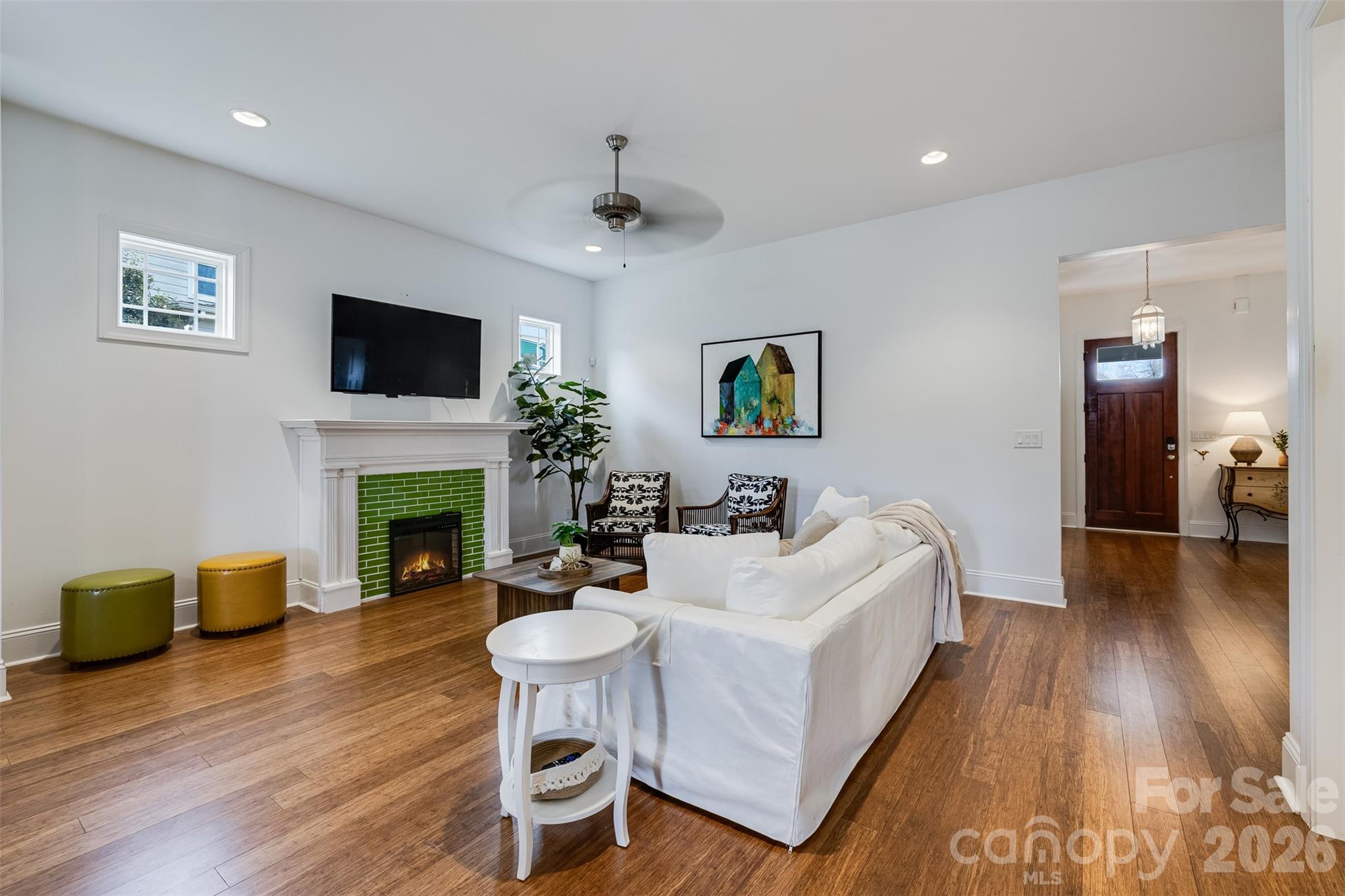 104 Meyers Ridge Road — Cramerton