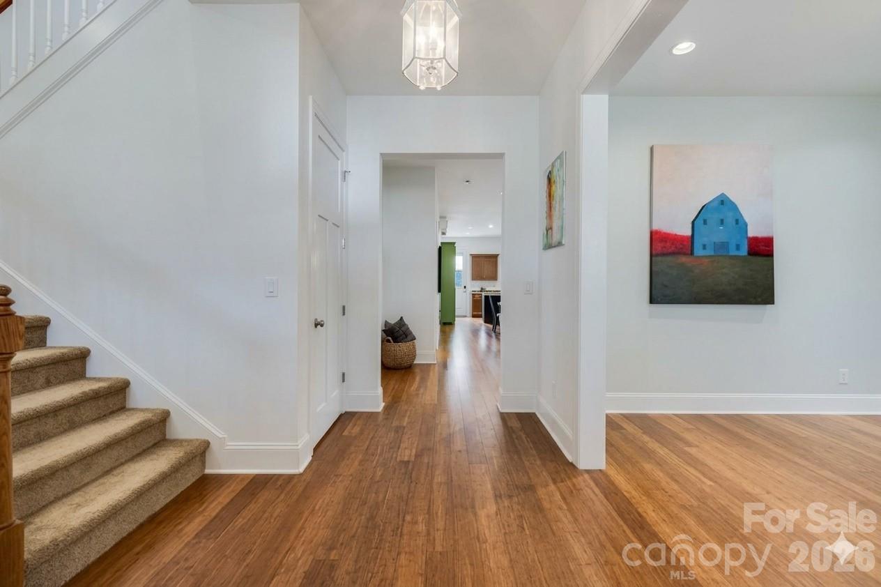 104 Meyers Ridge Road — Cramerton