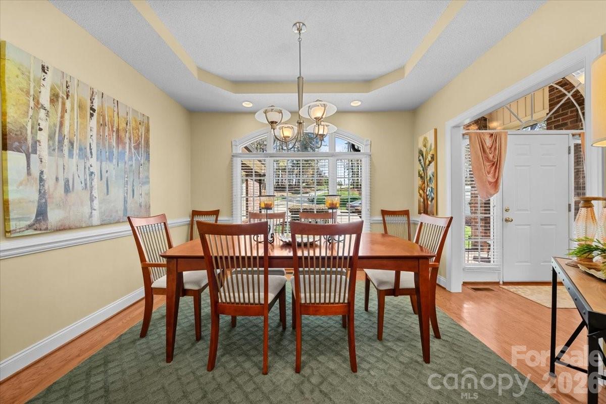704 Shoreline Drive — New London