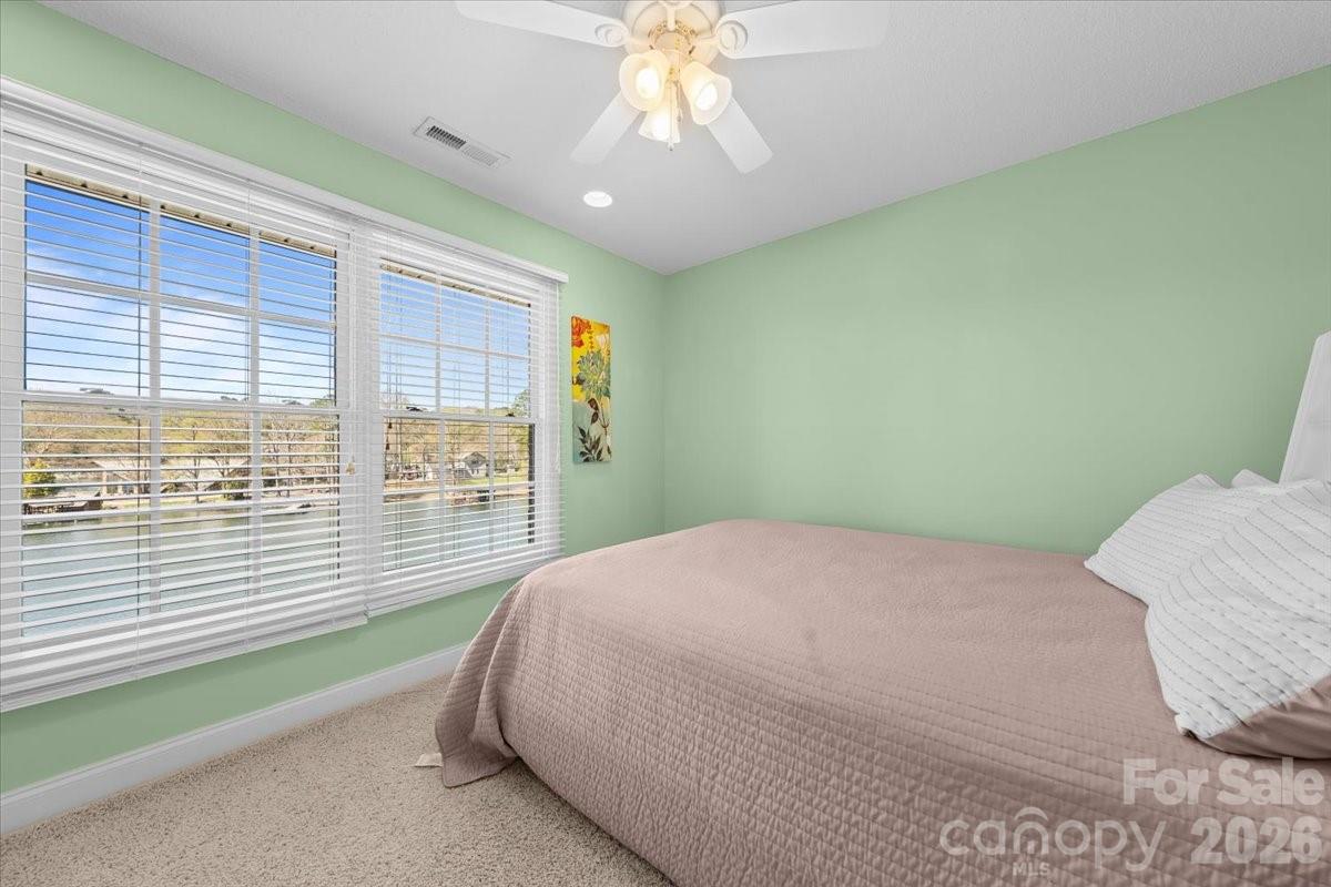 704 Shoreline Drive — New London