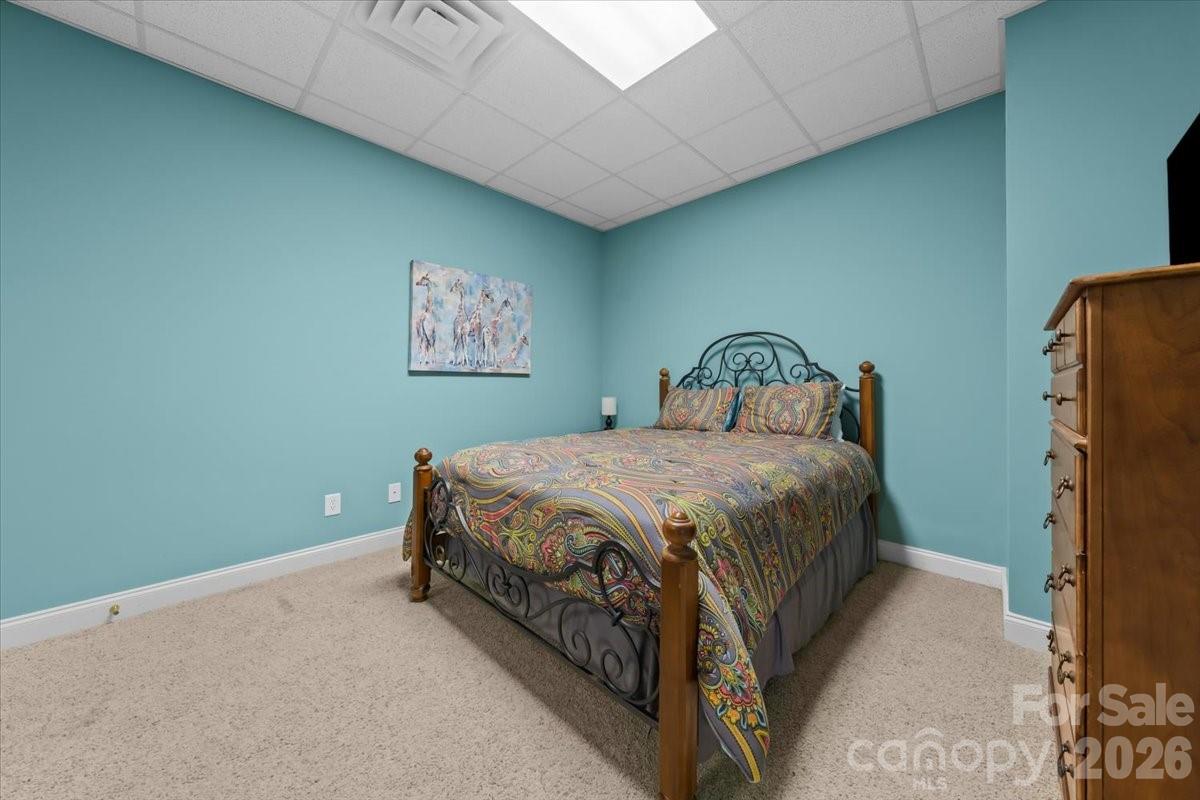 704 Shoreline Drive — New London