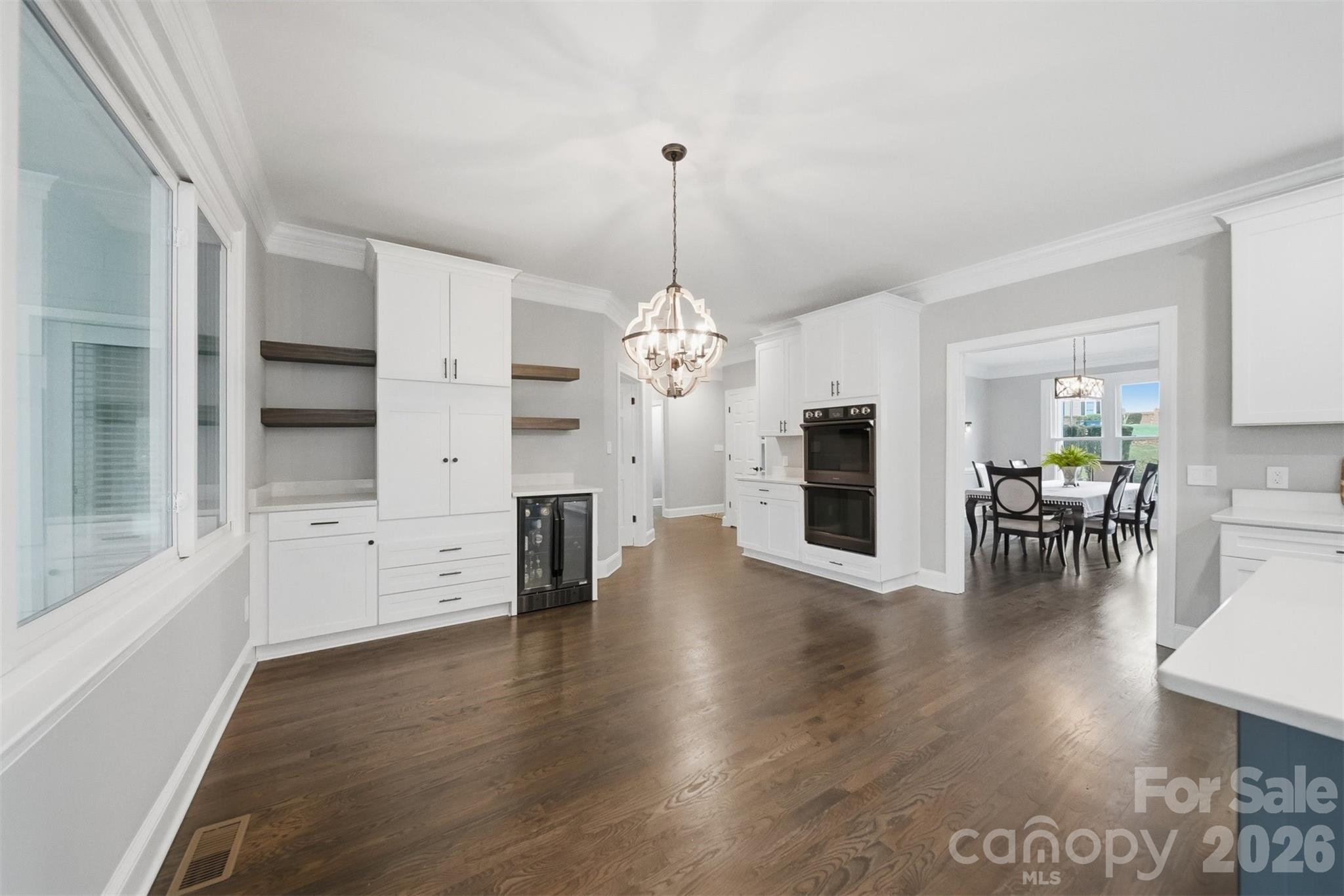 3916 2nd Street Drive NW — Hickory
