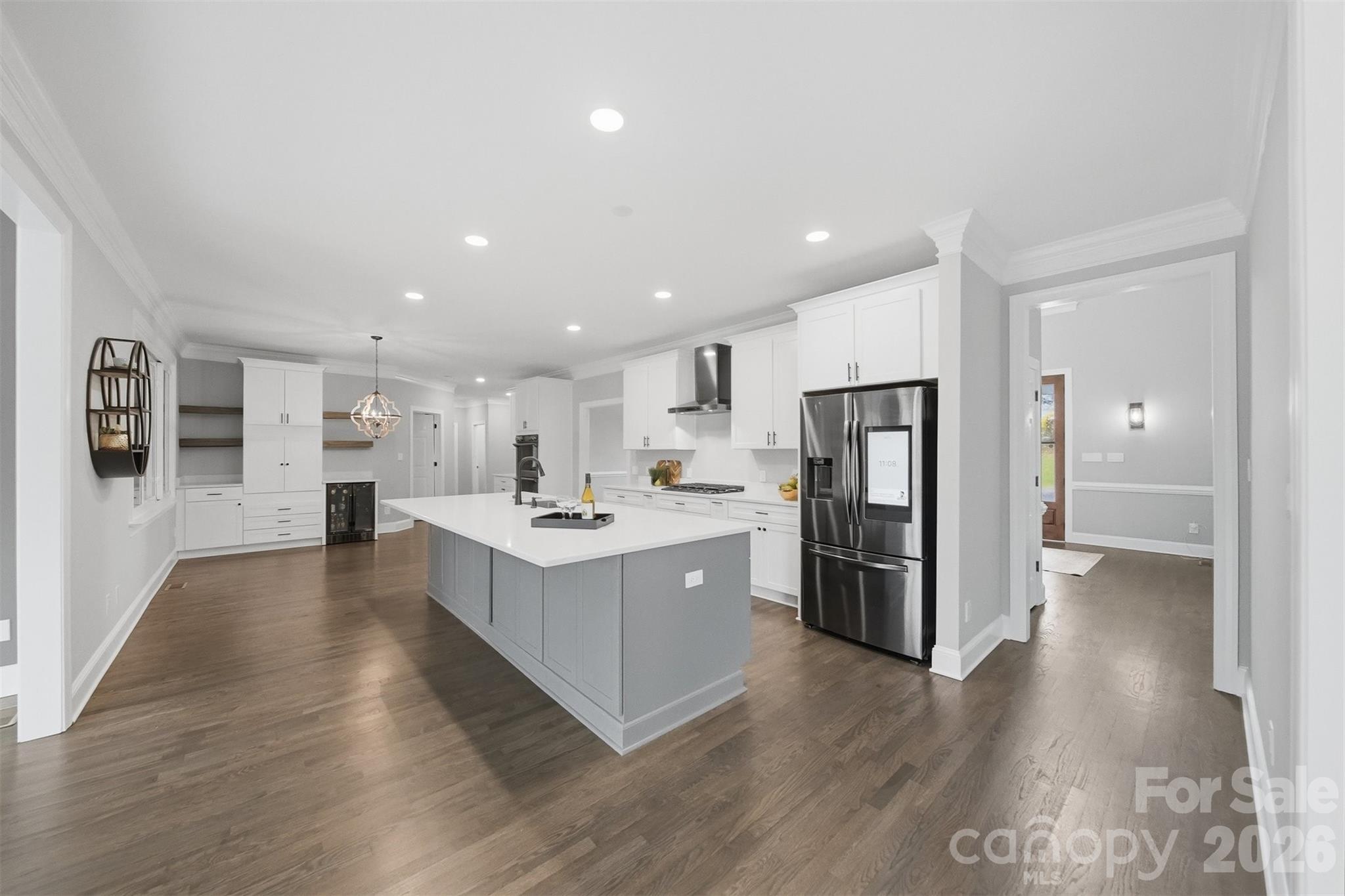 3916 2nd Street Drive NW — Hickory
