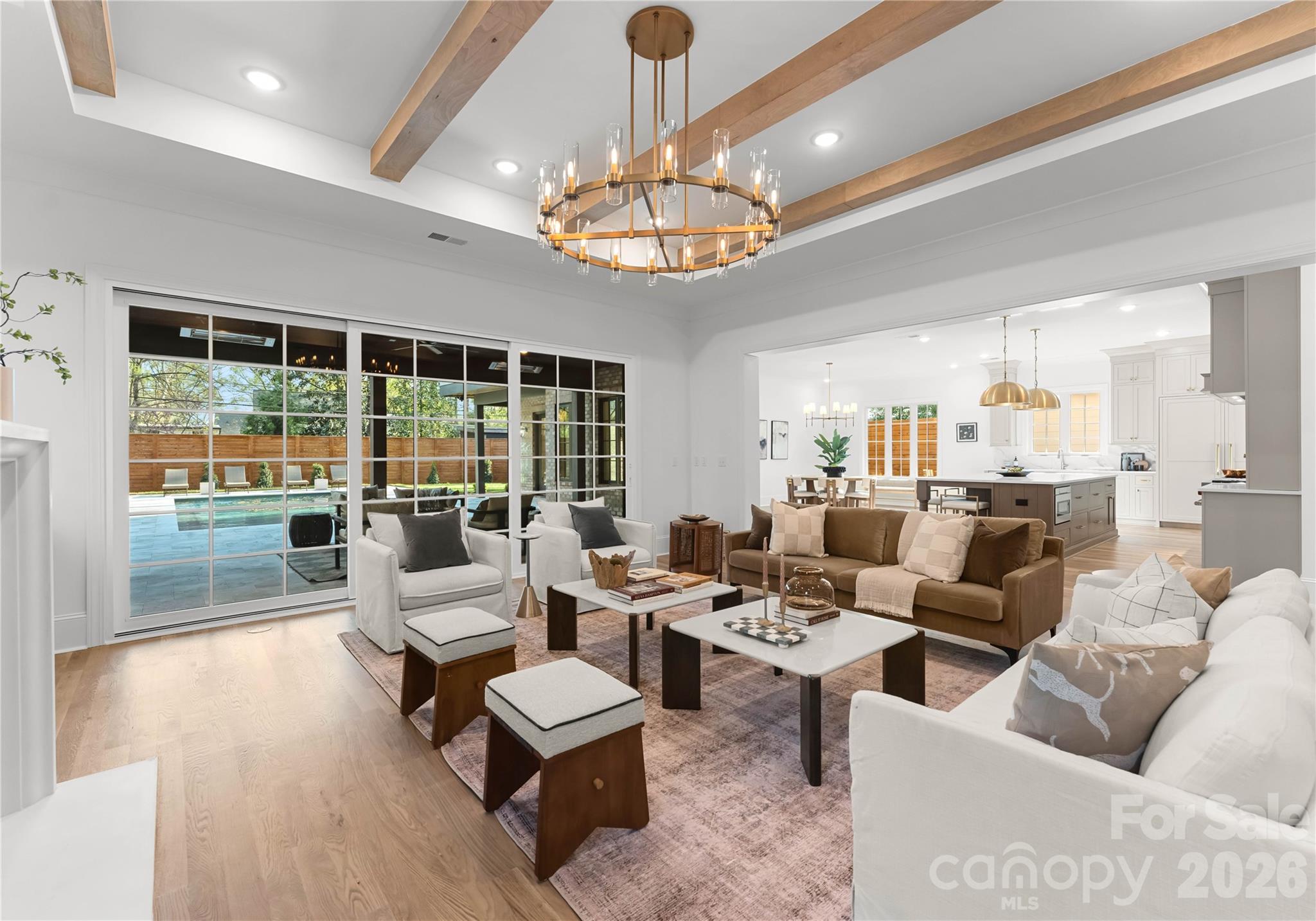 154 N Canterbury Road — Charlotte