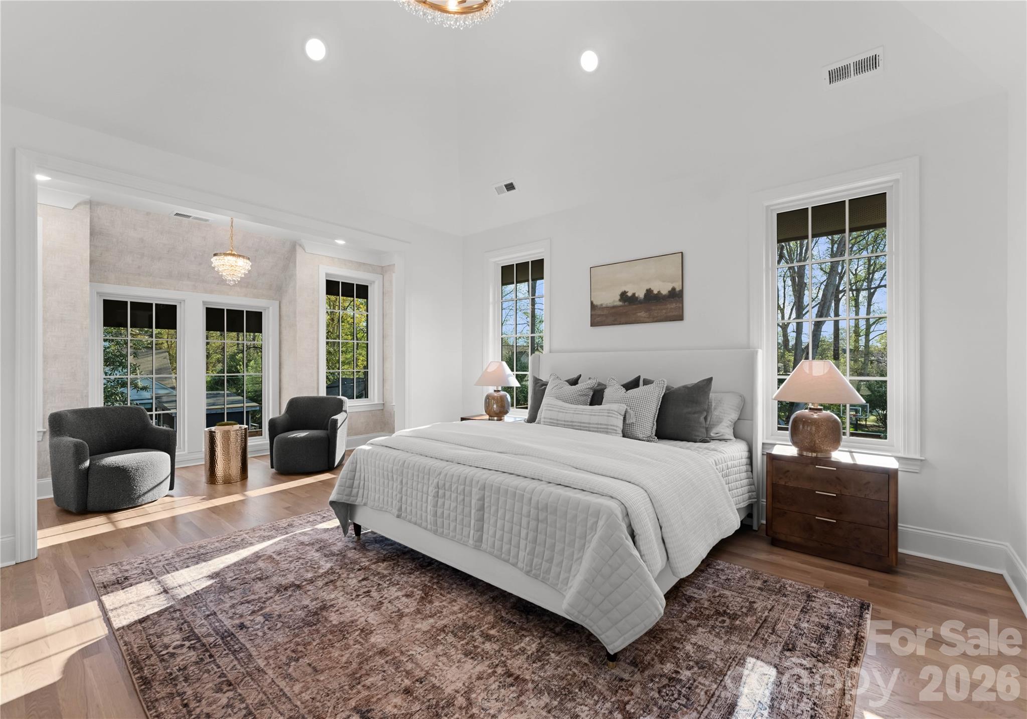 154 N Canterbury Road — Charlotte
