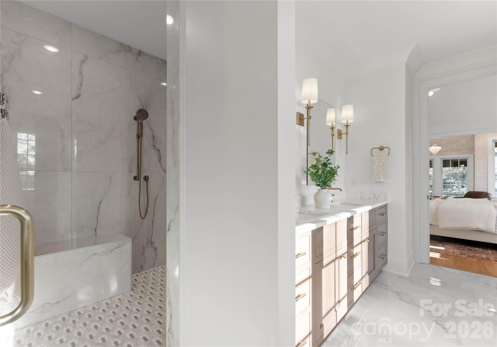 154 N Canterbury Road — Charlotte