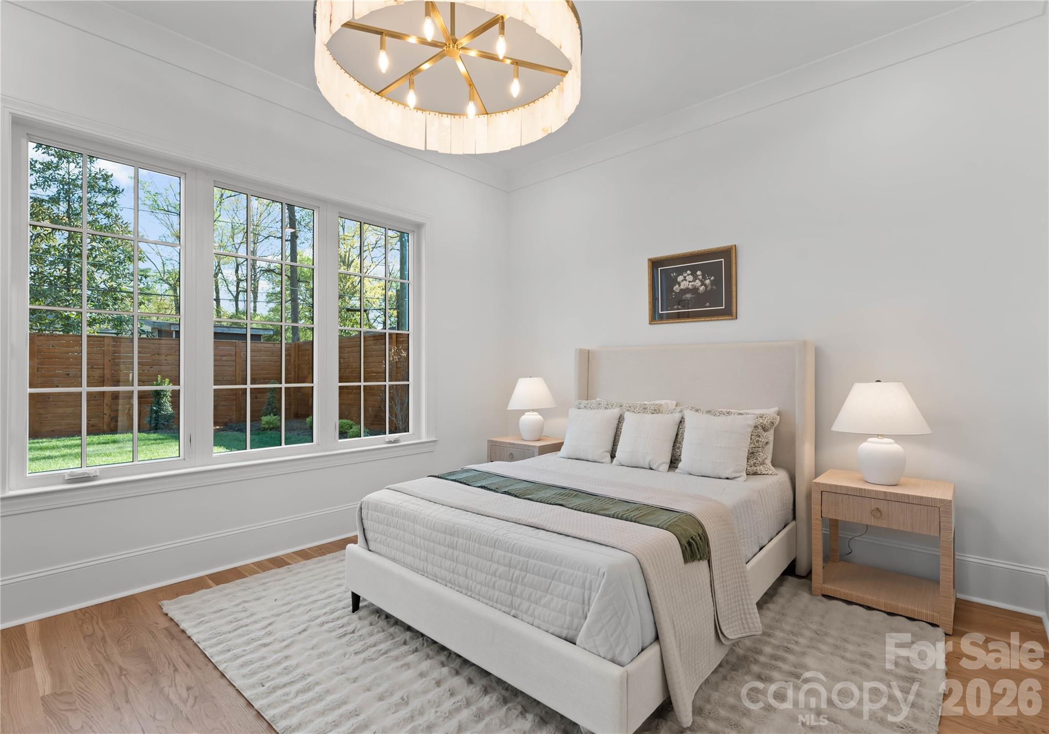 154 N Canterbury Road — Charlotte